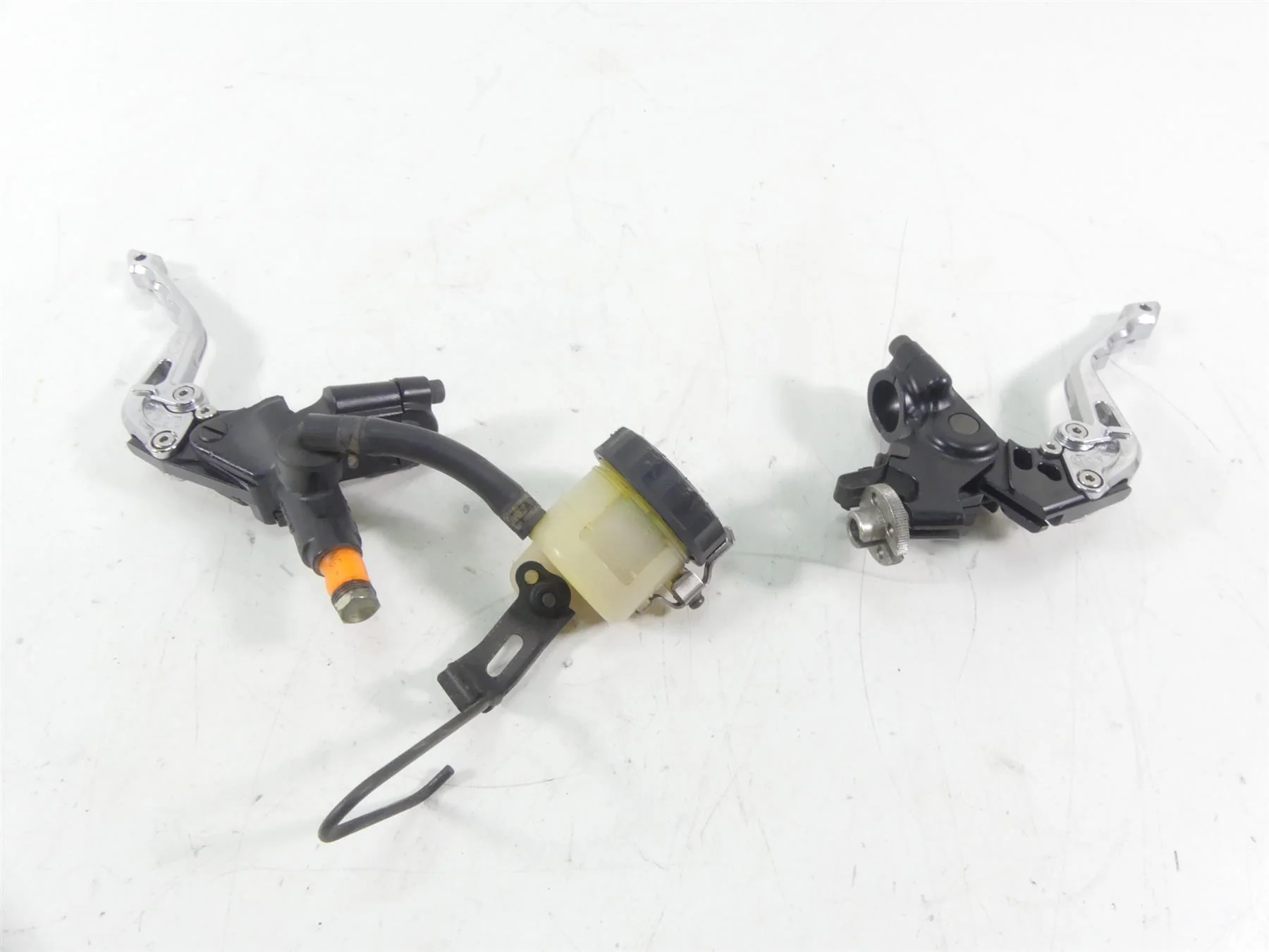2001 Kawasaki ZX600J2 ZX6R Ninja Front Nissin Brake Master Cylinder 43015-1633 - Image 2