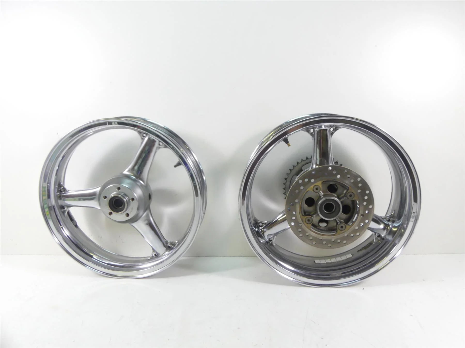 2001 Kawasaki ZX600J2 ZX6R Ninja Front Rear Chrome Wheel Rim Set 41073-1659 - Image 4