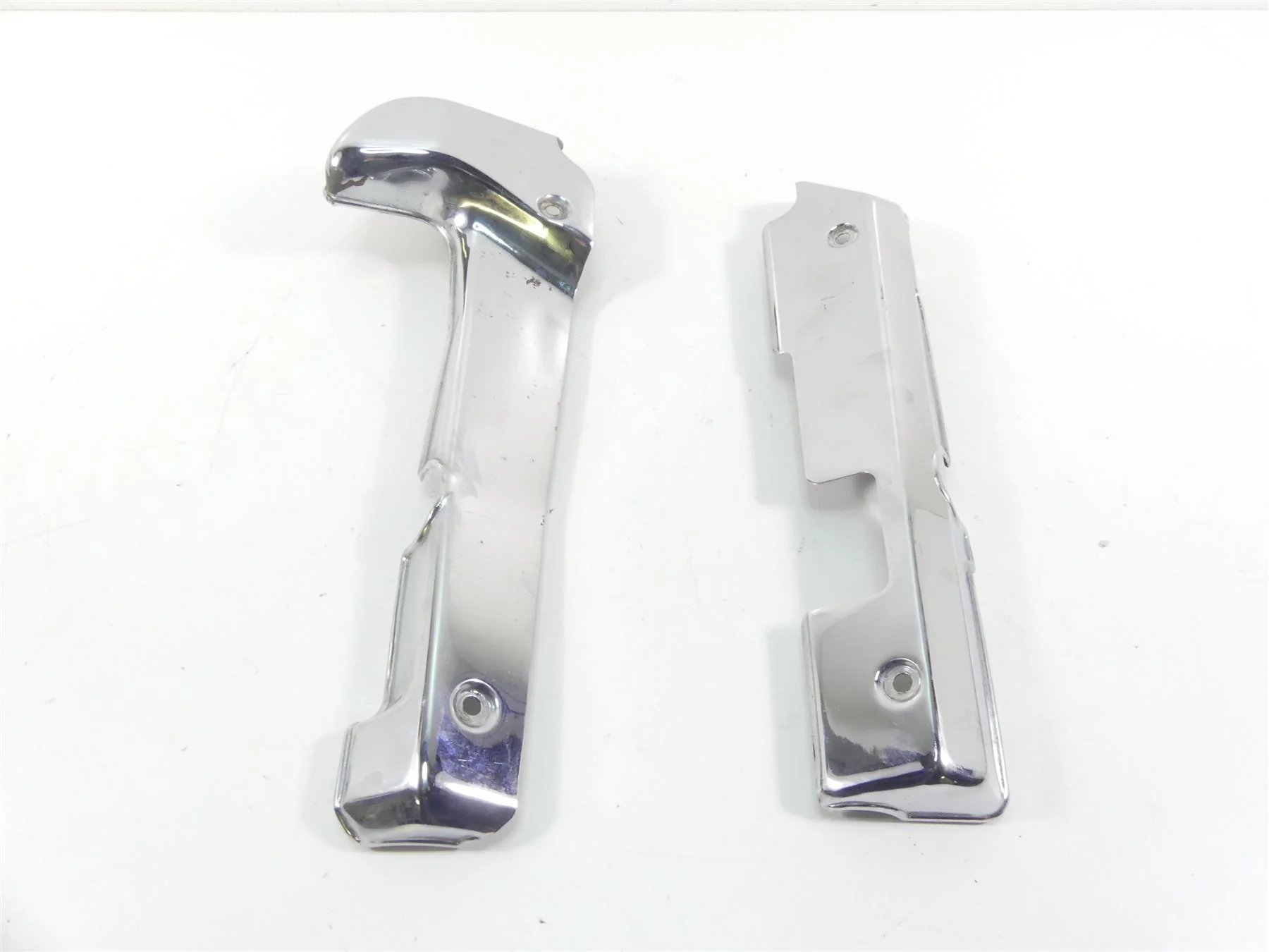 2001 Moto Guzzi California Sp 1100  Rear Frame Rail Chrome Cover Set GU03446930 - Image 2