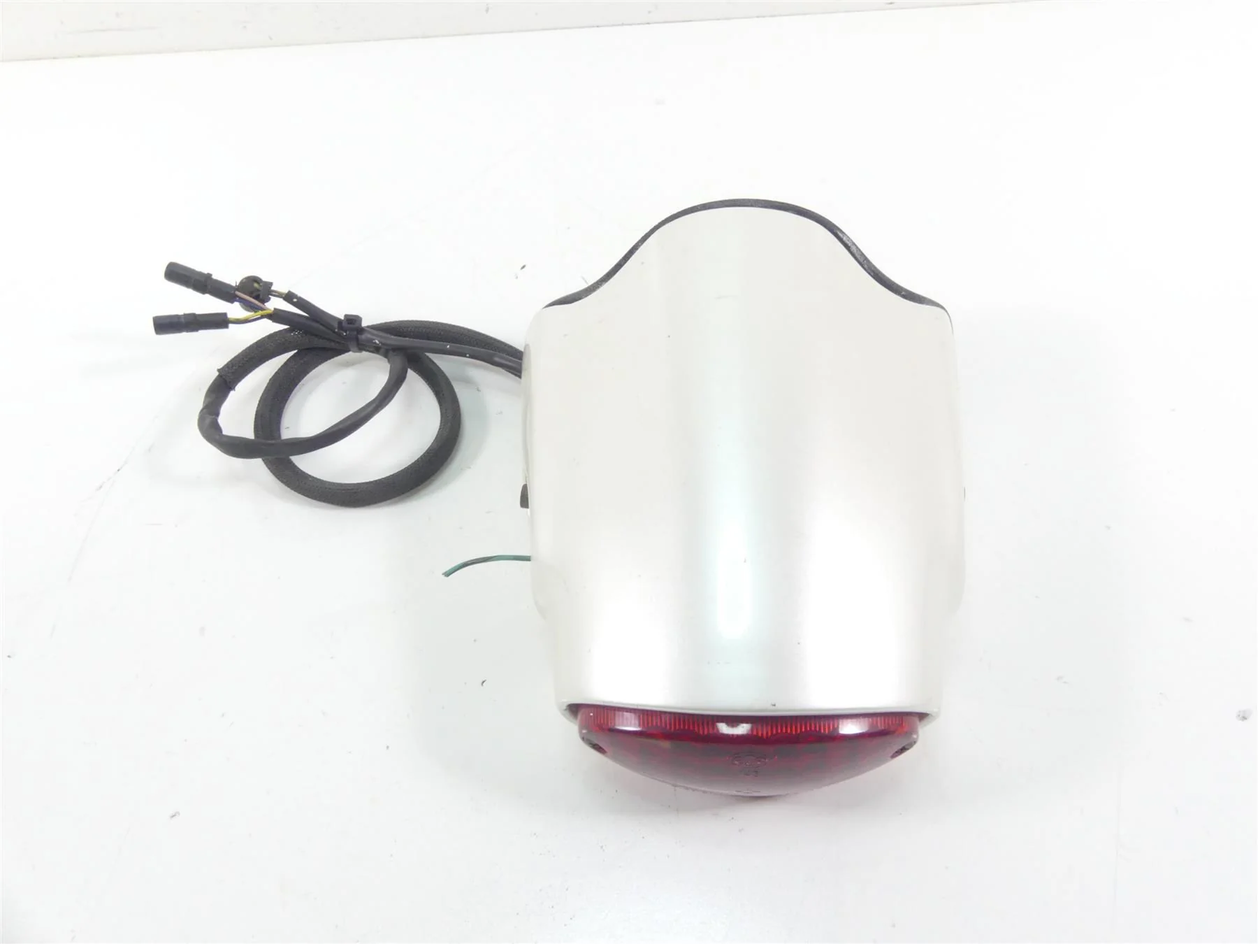 2001 Moto Guzzi California Sp 1100  Taillight Tail Light Lamp Lens GU03475830 - Image 2