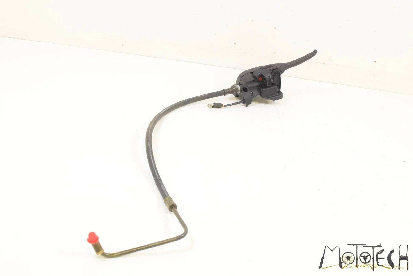 2001 Polaris 550 Sport Touring ES Hand Brake Master Cylinder & Line 2202931 - Image 2