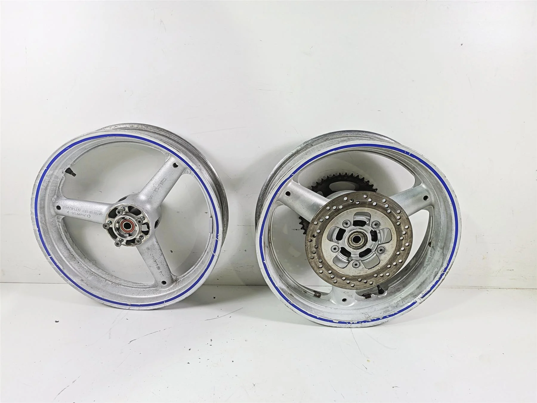 2001 Suzuki SV650 Front Rear Wheel Rim 17x3.5 17x4.5 54111-03FA0 54111-03FA1 - Image 12