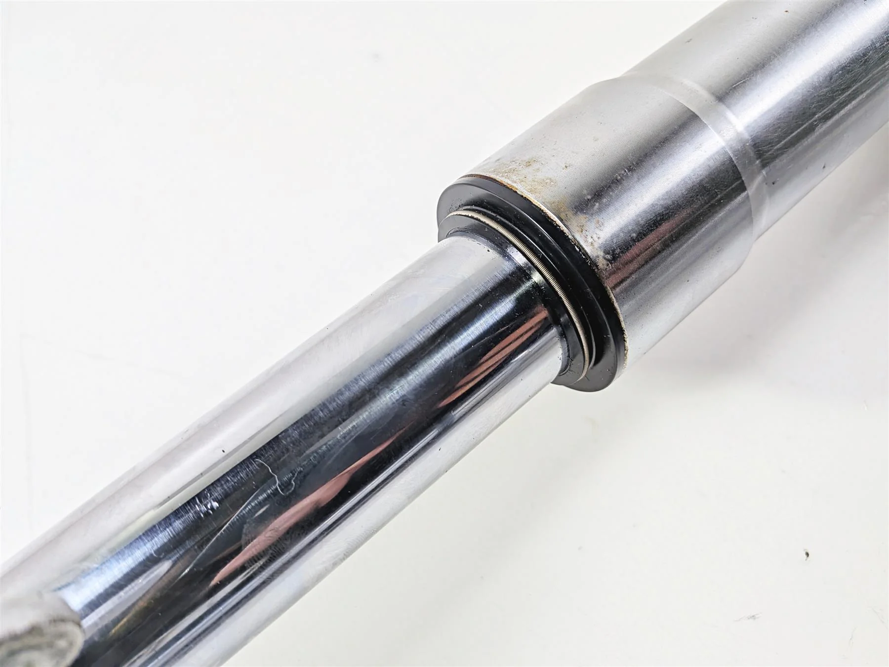 2001 Suzuki VZ800 Marauder Front Fork Triple Tree Set 51110-48E10 51120-48E10 - Image 9