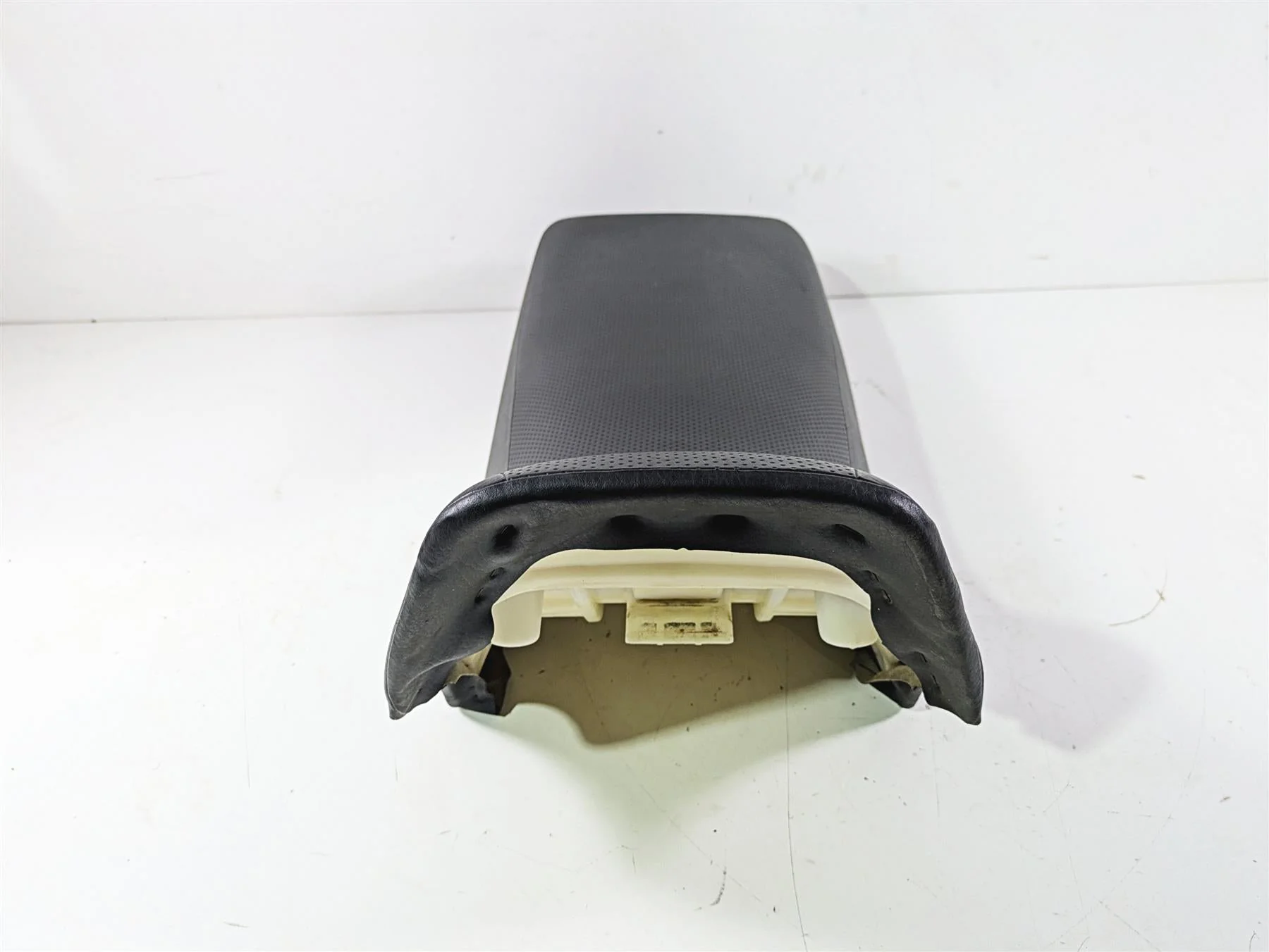2001 Yamaha Banshee YFZ350 Oem Stock Seat Saddle 5FK-24710 - Image 2