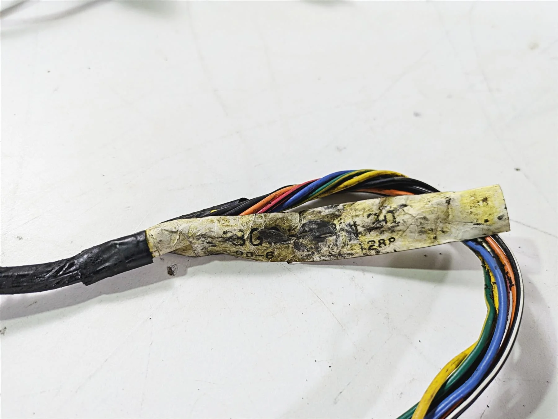 2001 Yamaha Banshee YFZ350 Wiring Harness Loom 3GG-82590-20-00 - Image 5