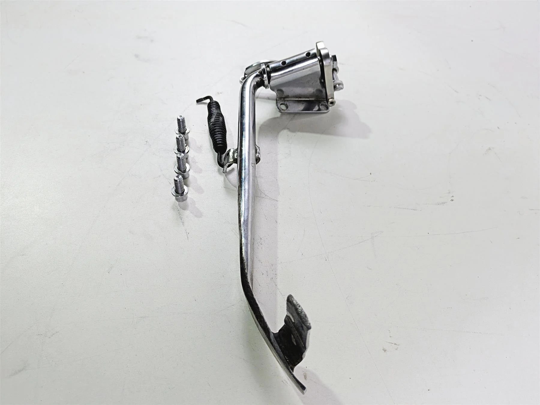 2002 Big Dog Pitbull CHROME SPECIALTIES Side Kickstand Stand & Mount 50041-80 - Image 3