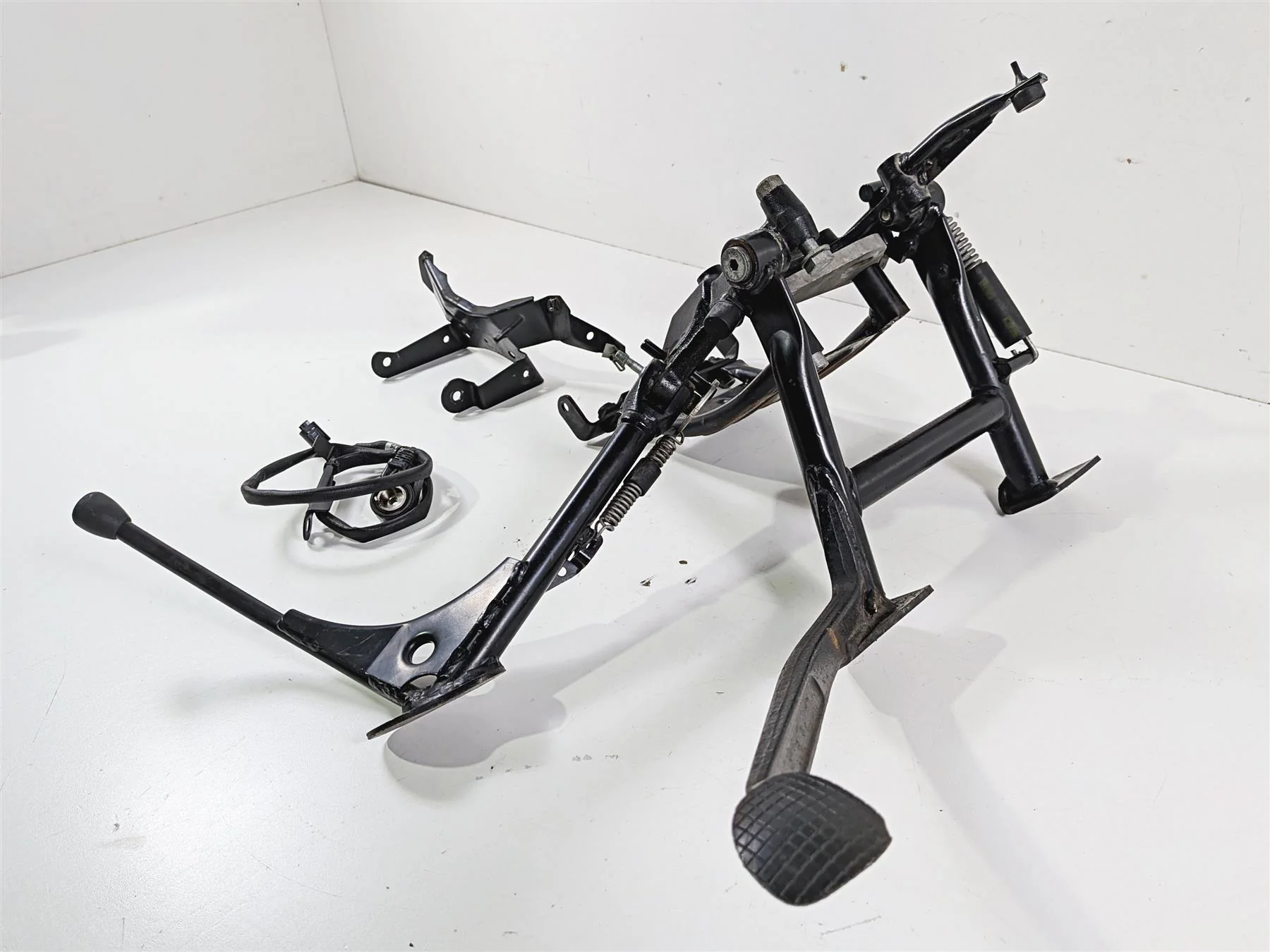 2002 BMW K1200LT 89V3 Center & Side Kickstand & Mount 46522332167 46537666943 - Image 4