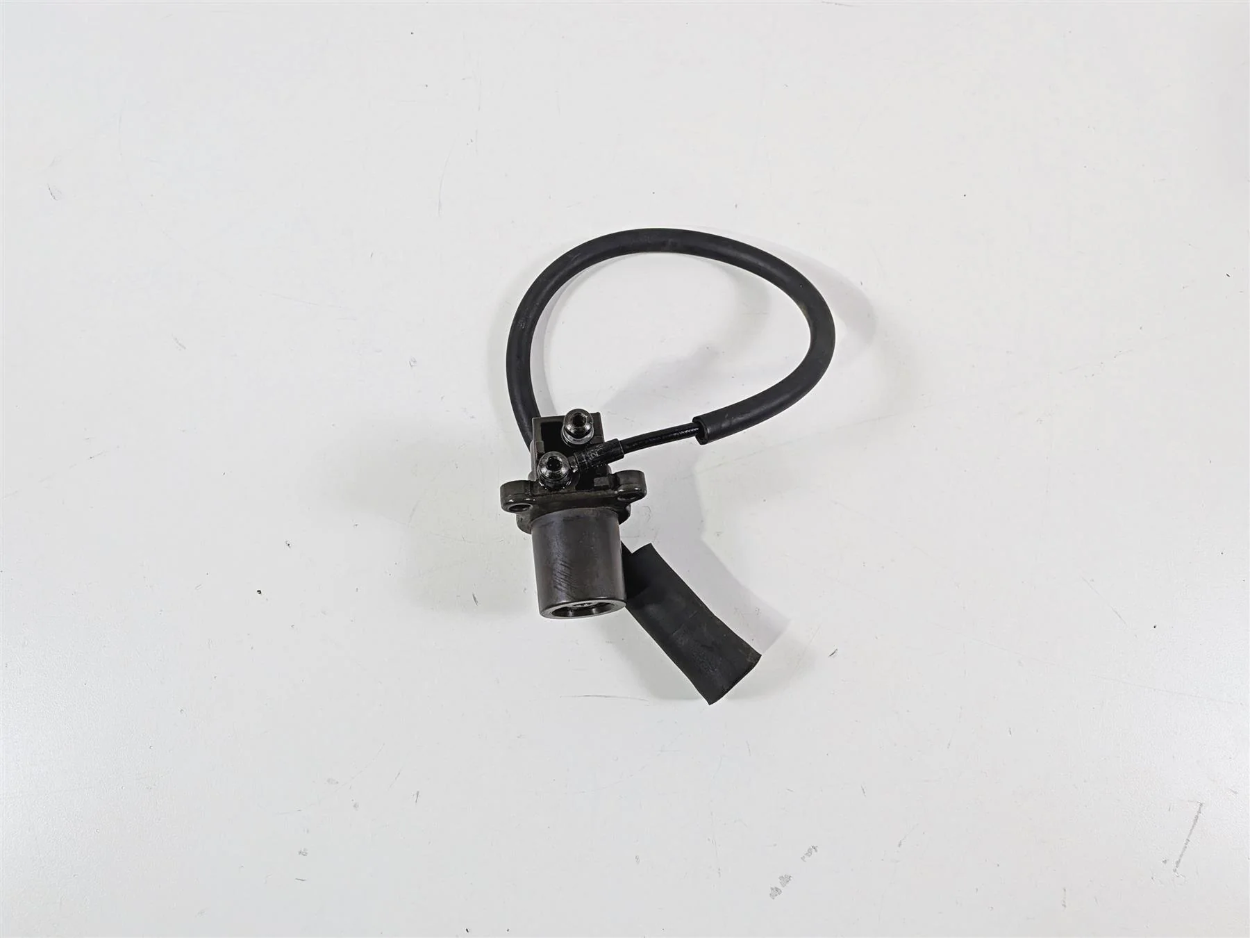 2002 BMW K1200LT 89V3 Clutch Slave Cylinder - Tested 21522333433 - Image 2