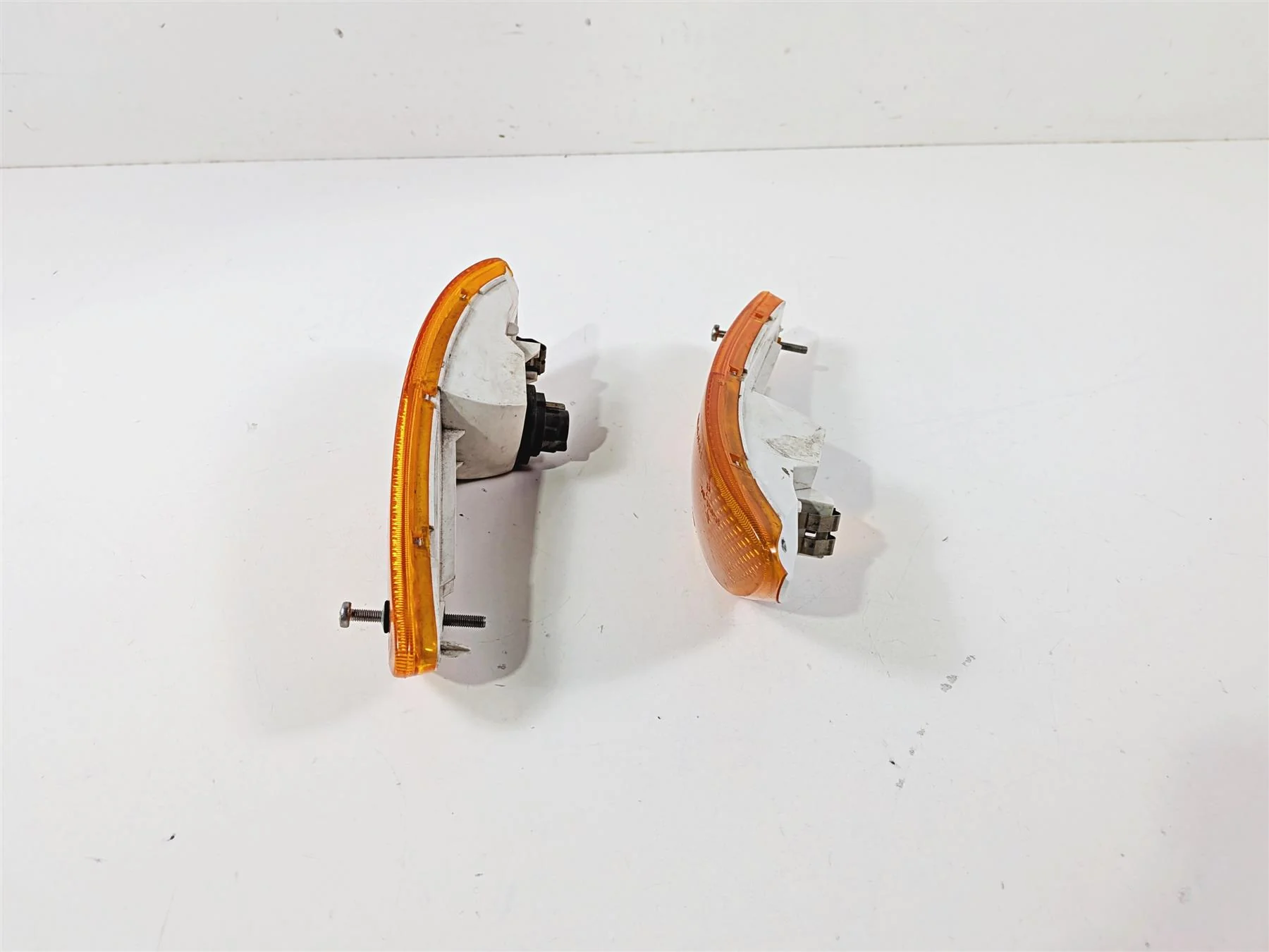2002 BMW K1200LT 89V3 Front Blinker Cover Housing Set 63132305377 63132305378 - Image 4