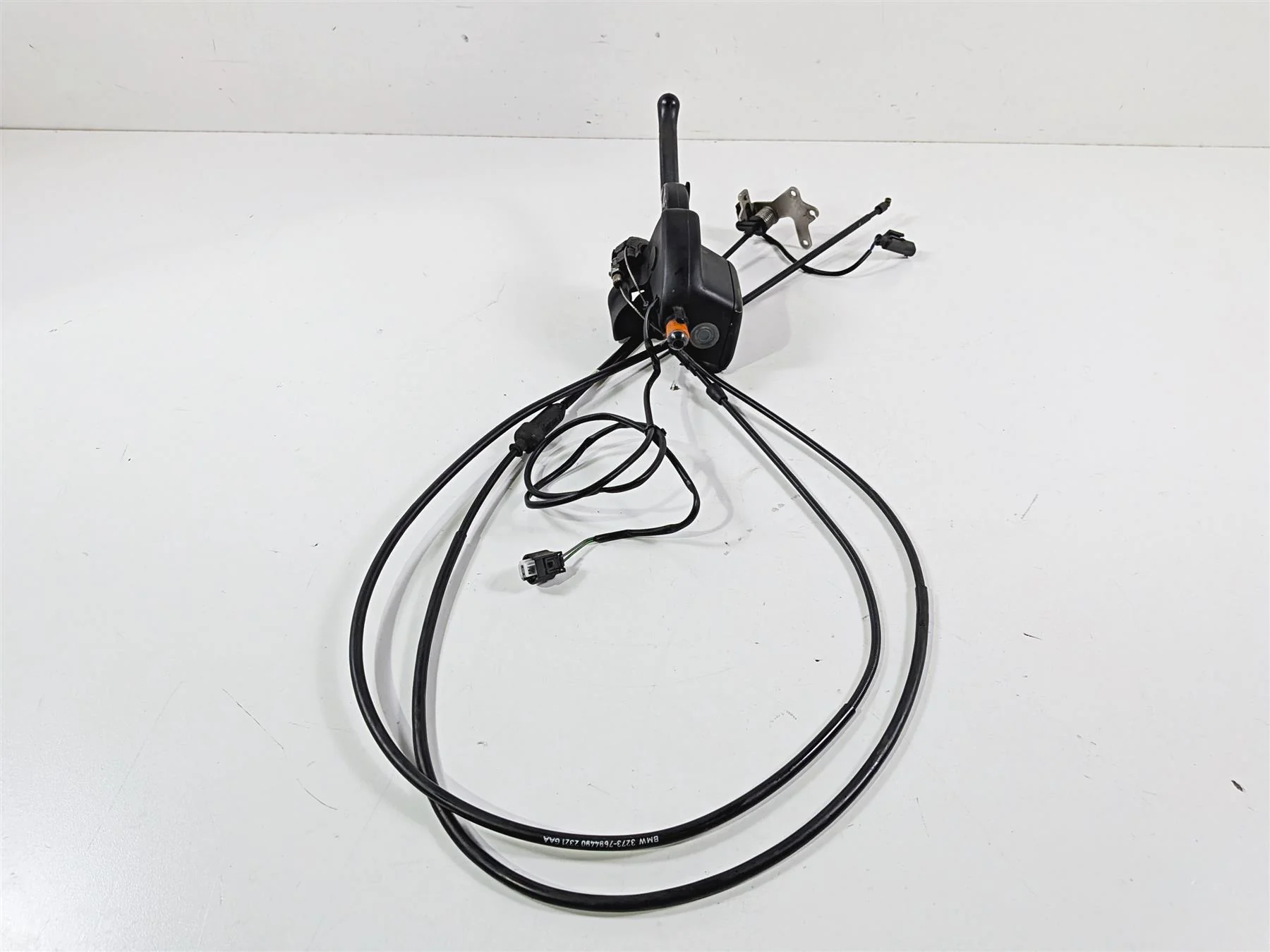 2002 BMW K1200LT 89V3 Front Brake Master Cylinder & Cables 32727710201 - Image 3