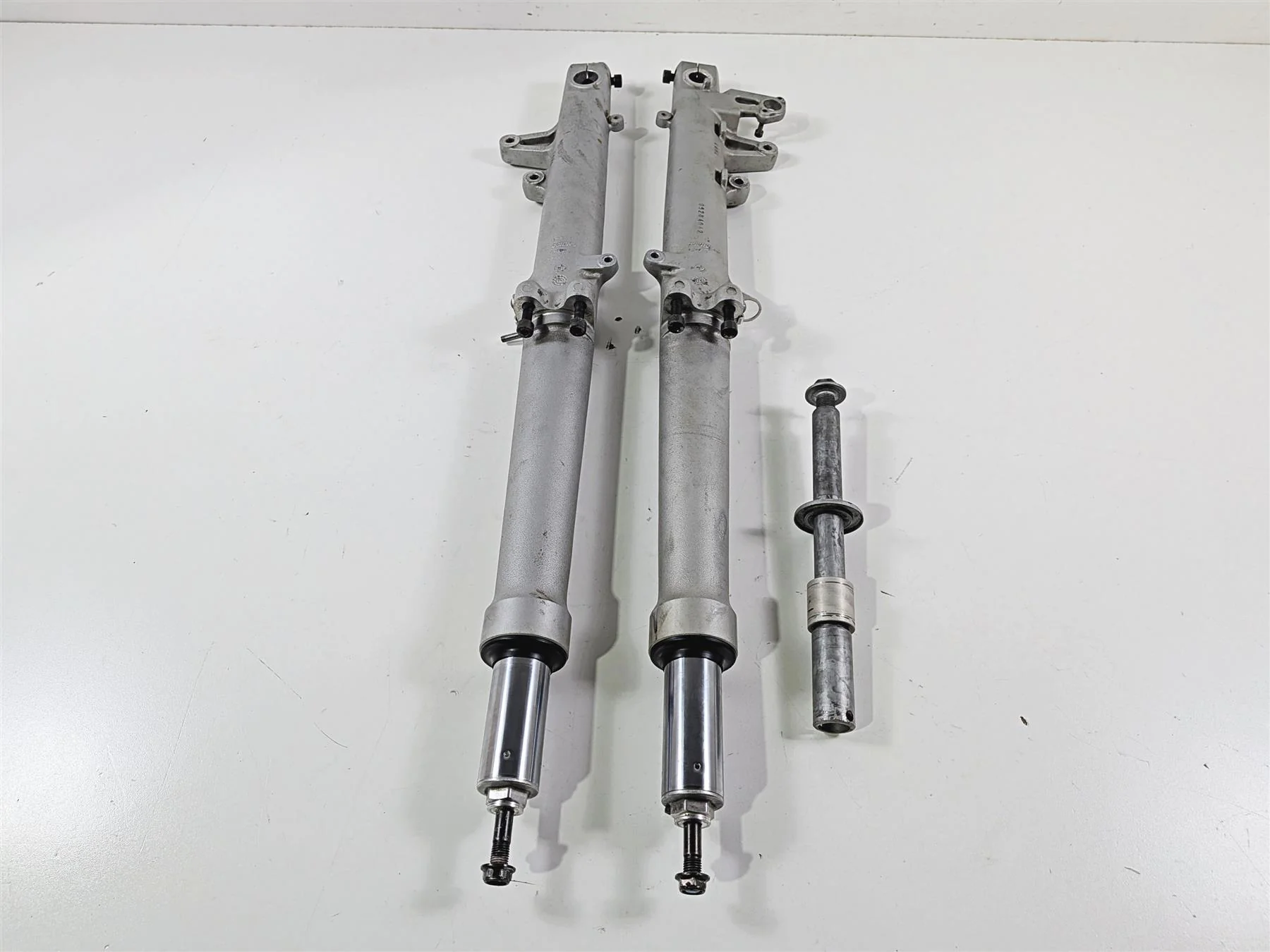 2002 BMW K1200LT 89V3 Front Fork Leg & Axle Set 31427650691 31427650692 - Image 6