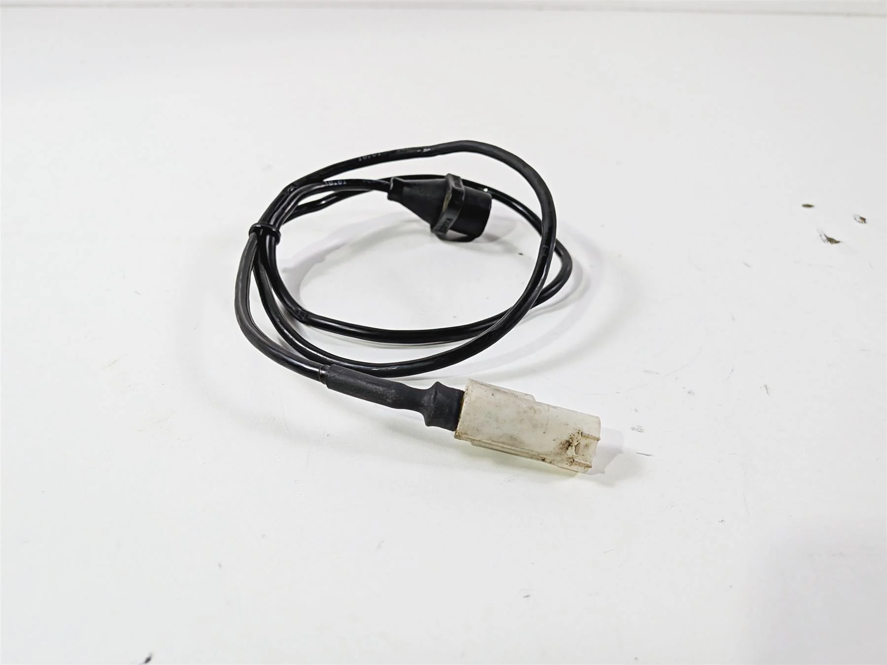 2002 BMW K1200LT 89V3 Integral ABS Rear Wheel Speed Abs Brake Sensor 34522333490 - Image 3