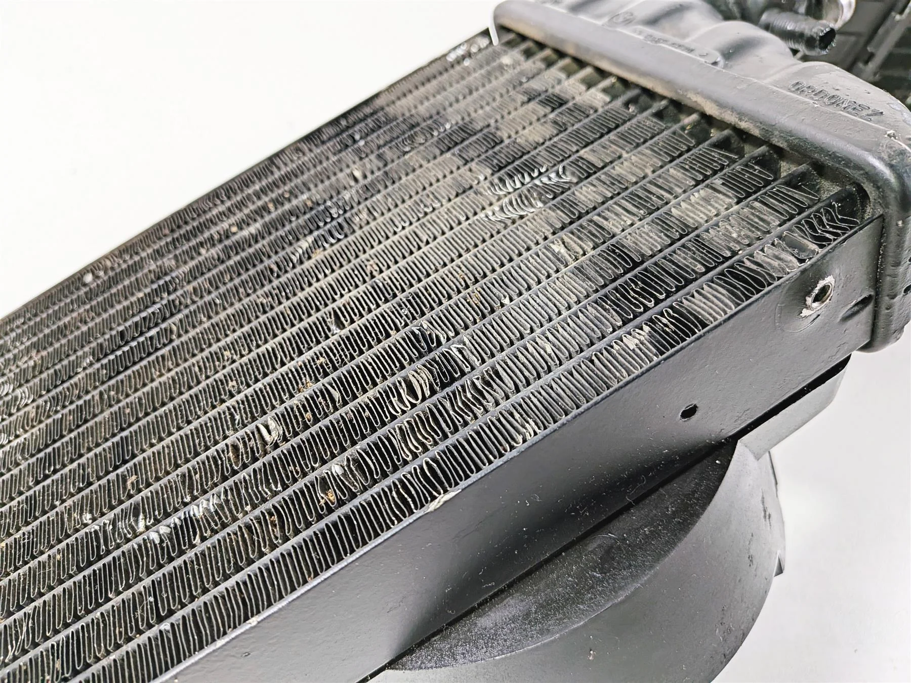 2002 BMW K1200LT 89V3 Left Right Radiator & Fans Set 17111464875 17111465160 - Image 9