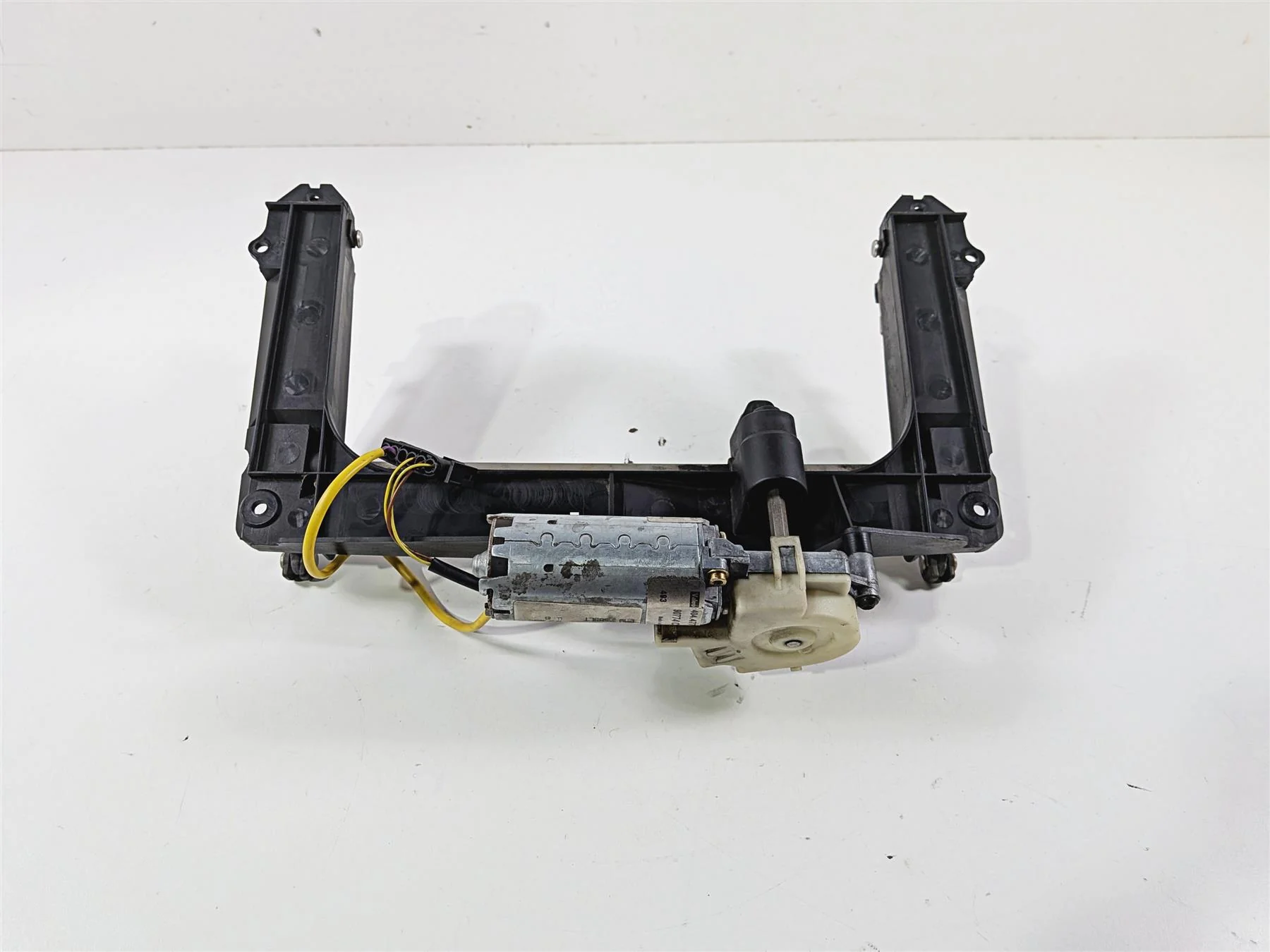 2002 BMW K1200LT 89V3 Windshield Adjuster & Motor Set 46632307916 - Image 7
