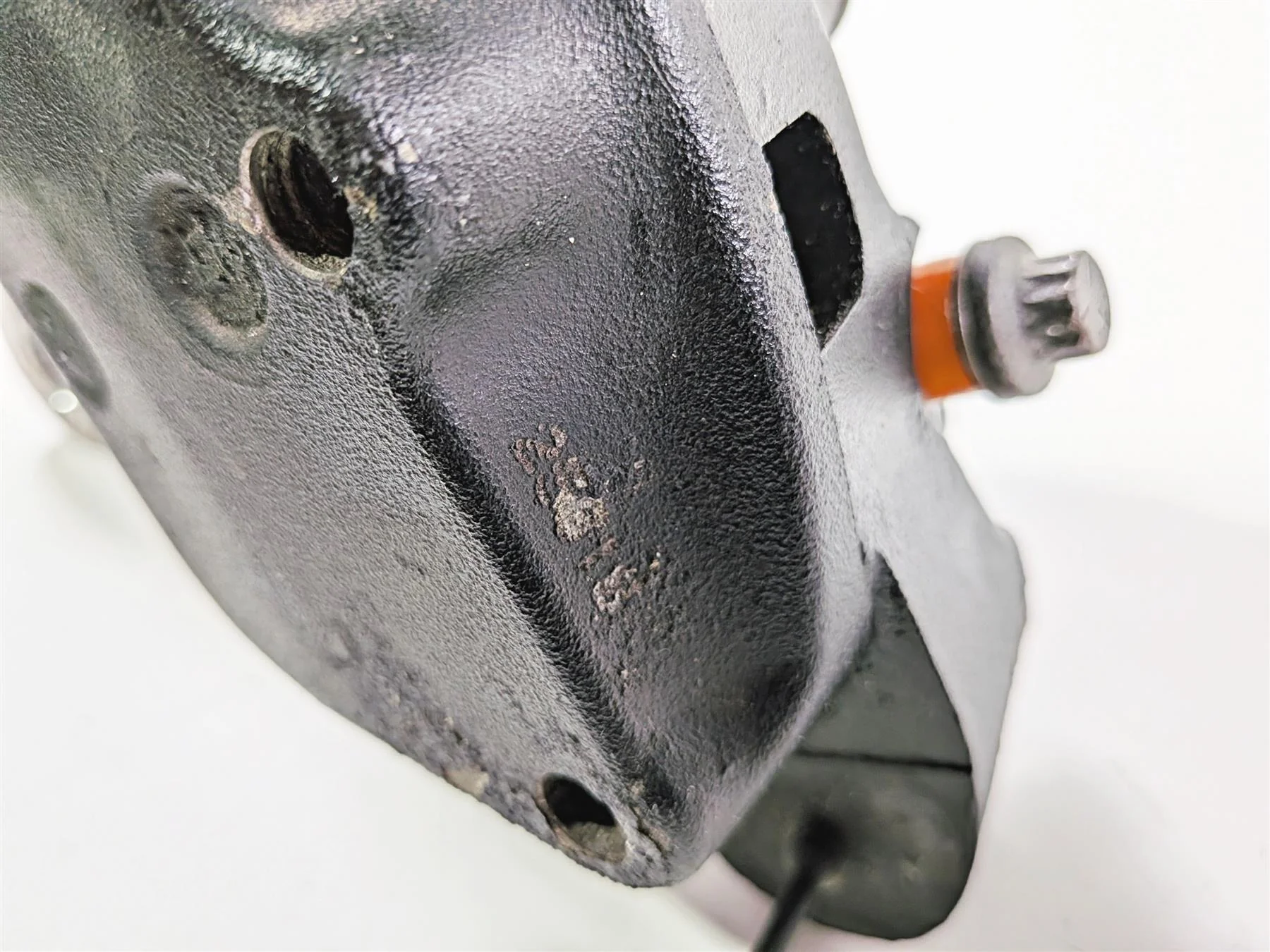 2002 Harley Davidson XLH883 Sportster Rear Brake Caliper- Read 40925-00A - Image 12