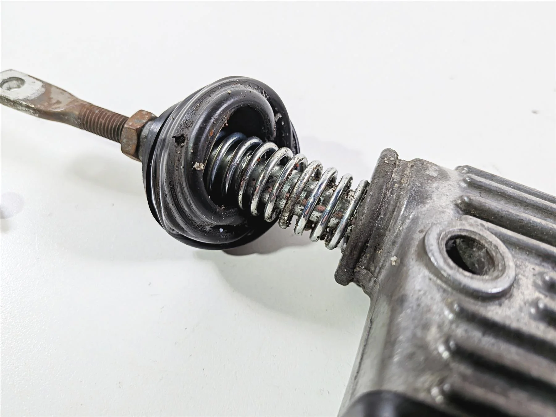 2002 Harley Davidson XLH883 Sportster Rear Brake Master Cylinder 42456-87D - Image 10
