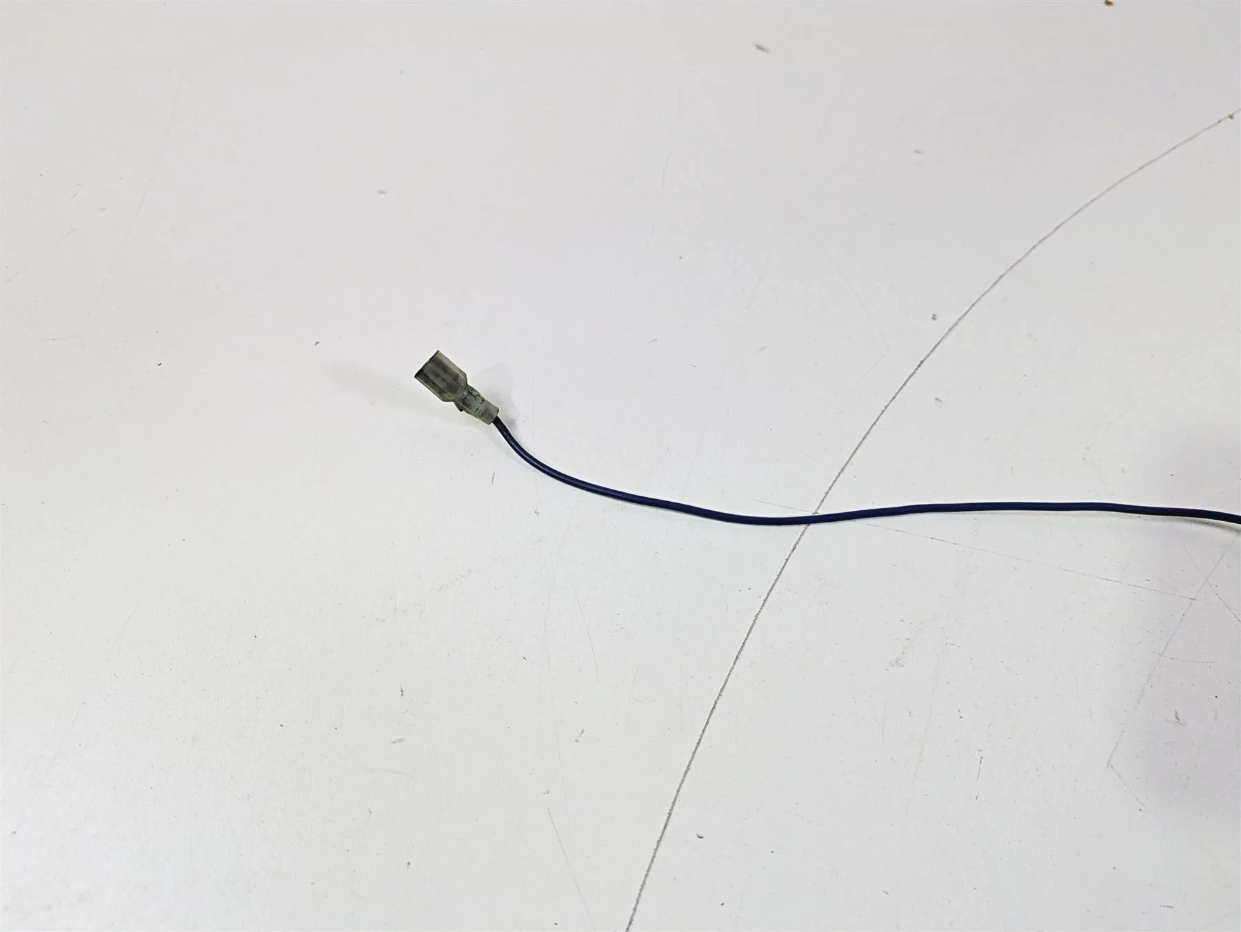 2002 Harley Dyna FXDL Low Rider Taillight Tail Light & Wiring - Read 68140-04 - Image 4