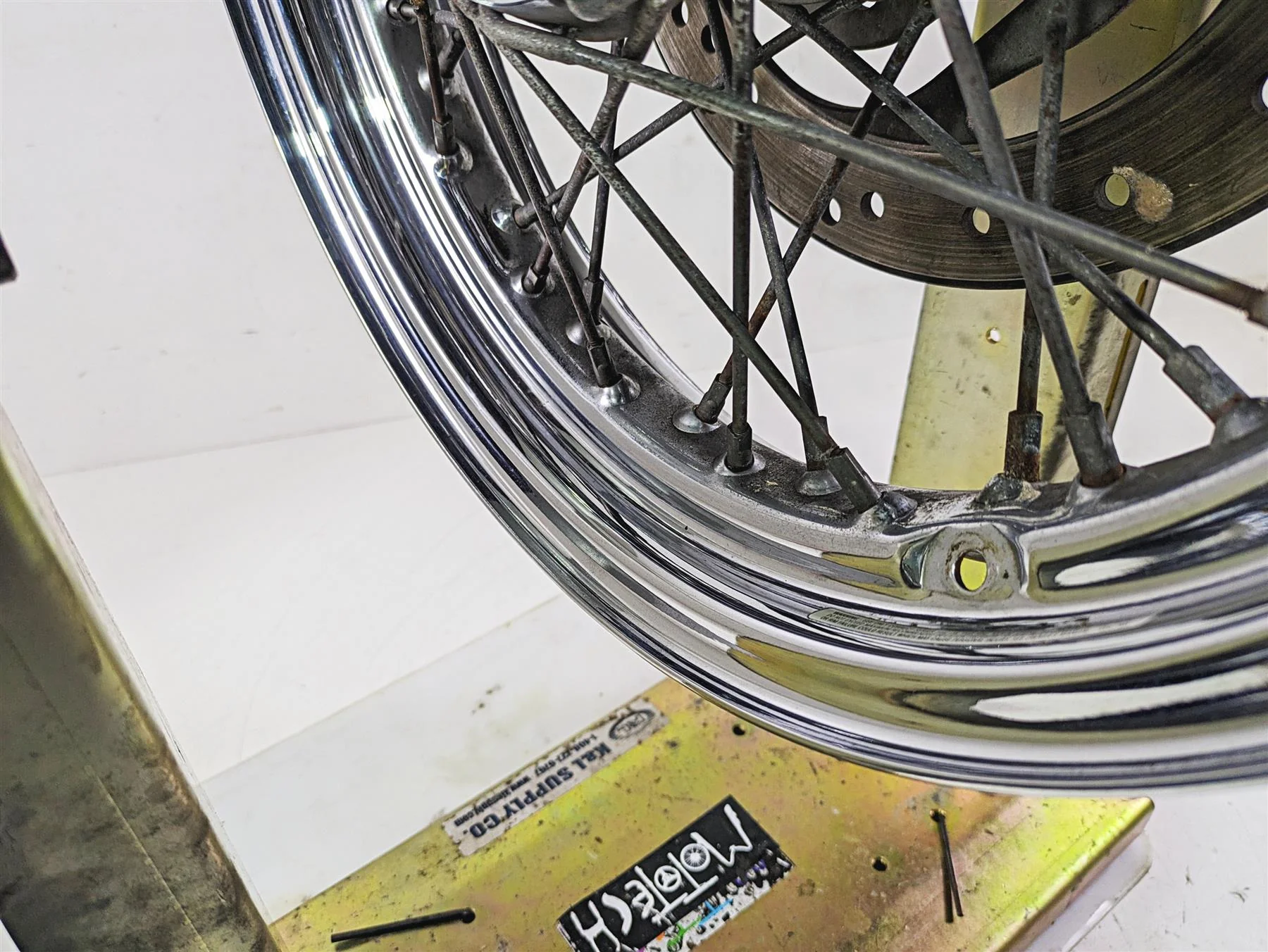 2002 Harley FLSTC Softail Heritage 16x3 Front Wheel Rim Rotor & Cover 43085-97 - Image 9