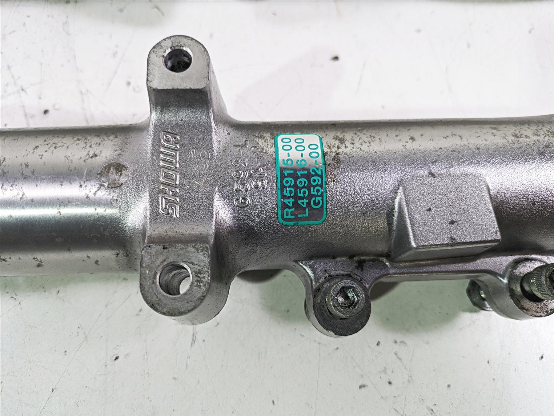 2002 Harley FLSTC Softail Heritage 41mm Front Fork Legs 45915-00 45916-00 - Image 8
