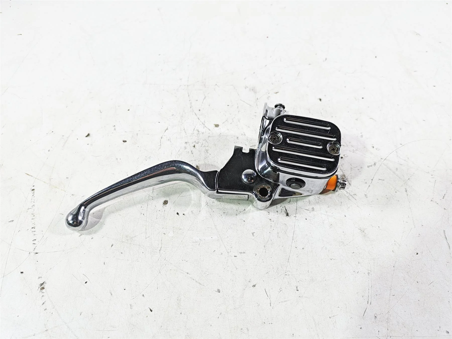 2002 Harley FLSTC Softail Heritage Chrome Front Brake Master Cylinder 45019-96F - Image 3