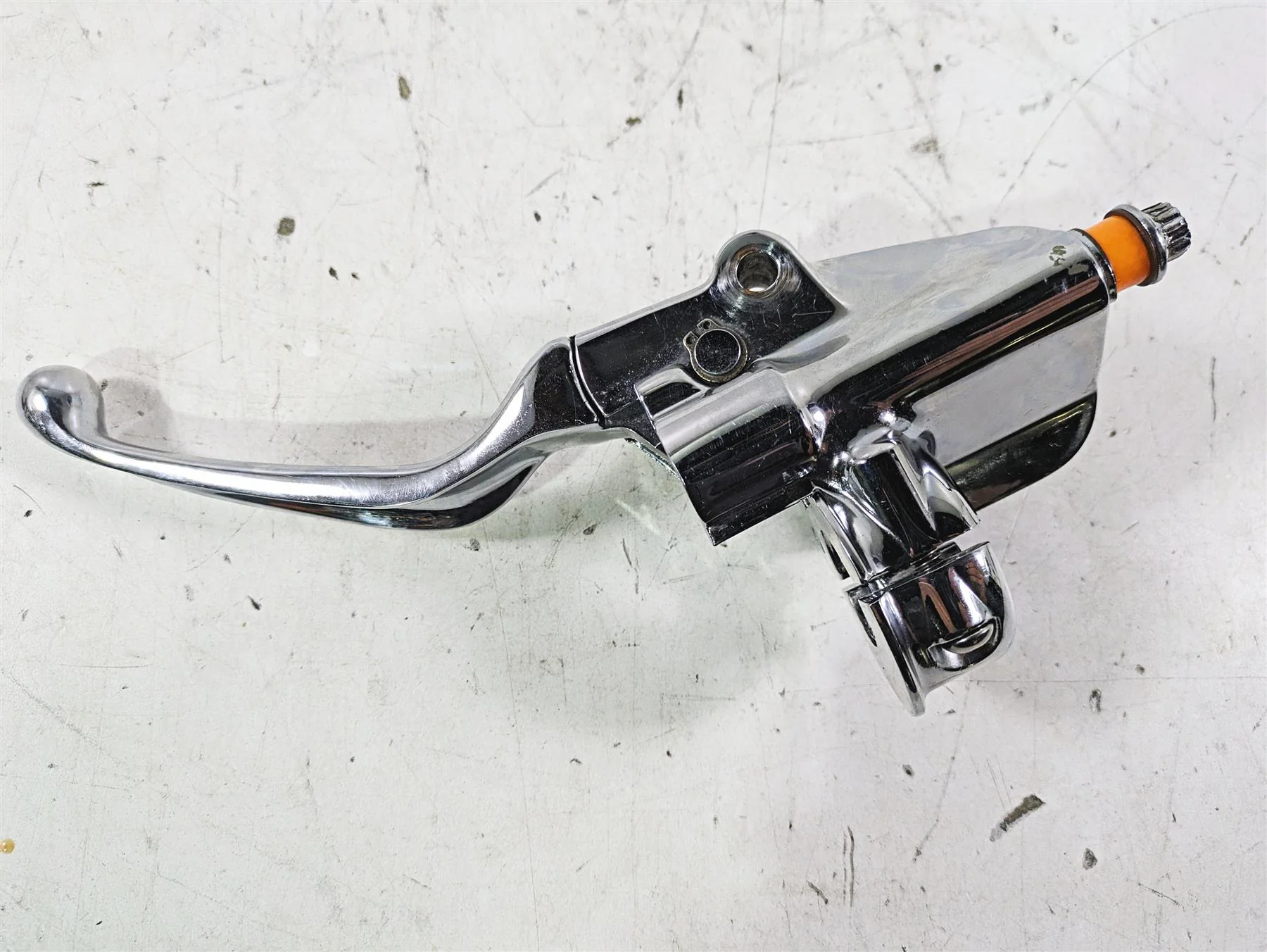 2002 Harley FLSTC Softail Heritage Chrome Front Brake Master Cylinder 45019-96F - Image 9