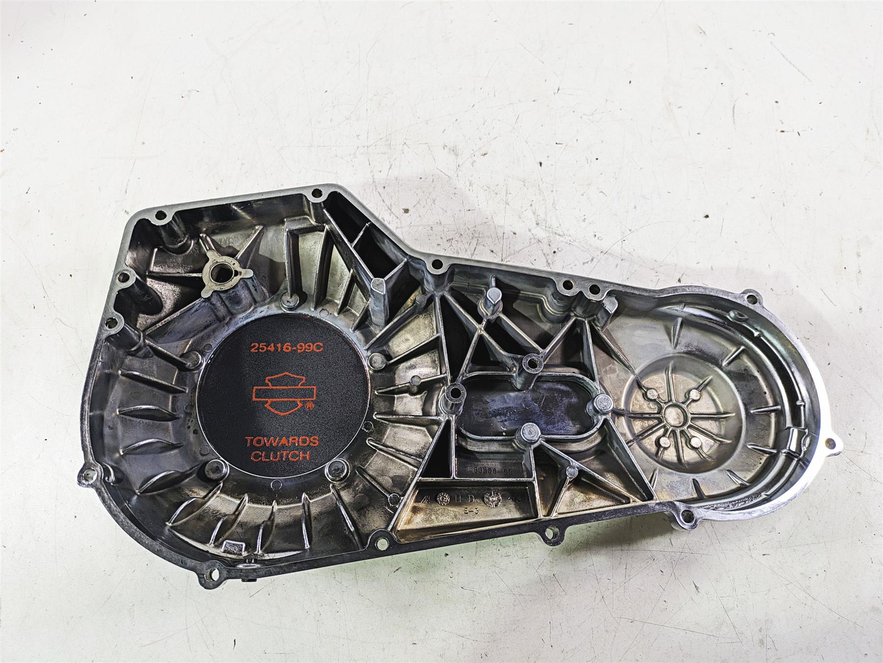 2002 Harley FLSTC Softail Heritage Classic Outer Primary Clutch Cover 60506-99 - Image 10
