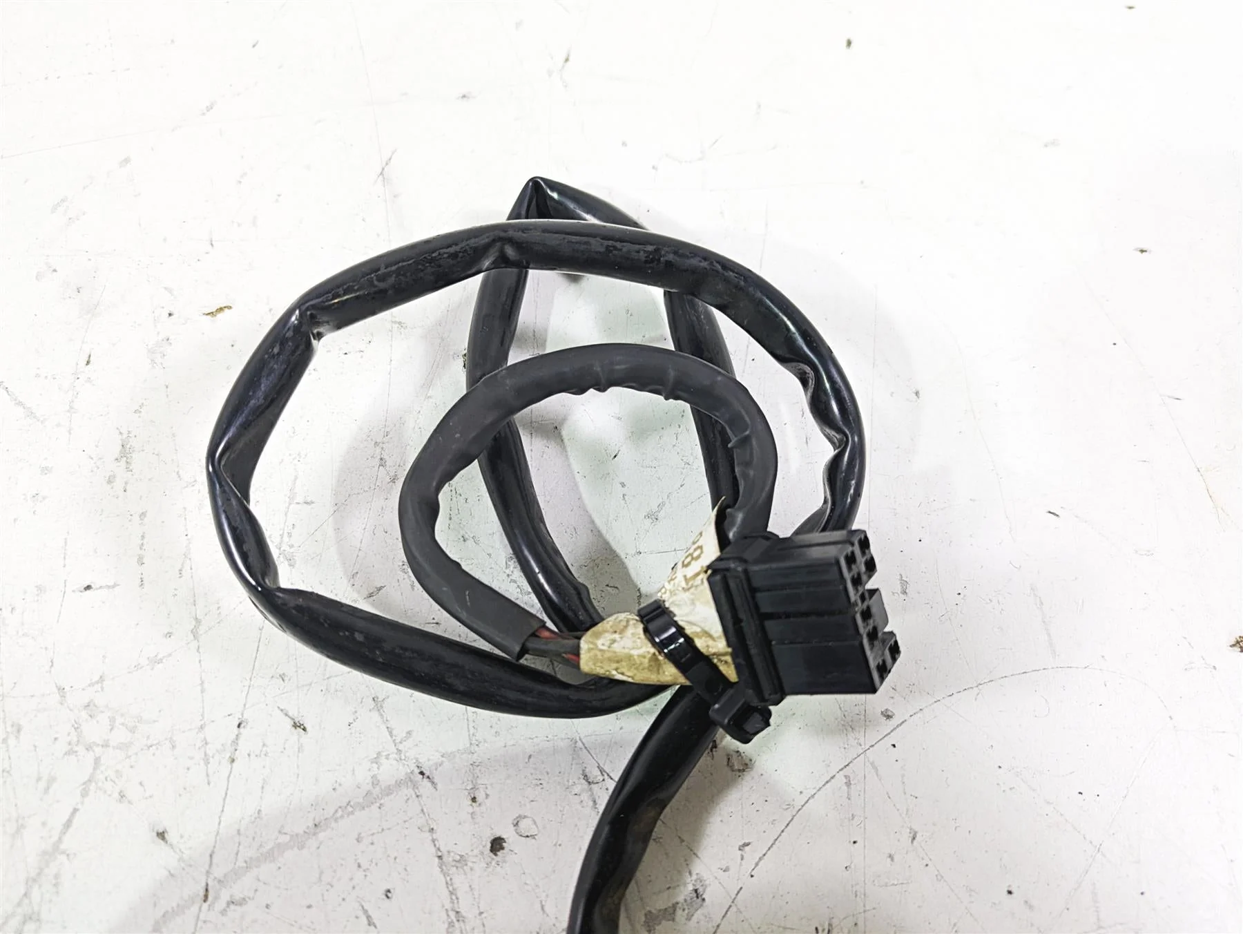 2002 Harley FLSTC Softail Heritage Complete Taillight With Wiring 68140-04 - Image 8