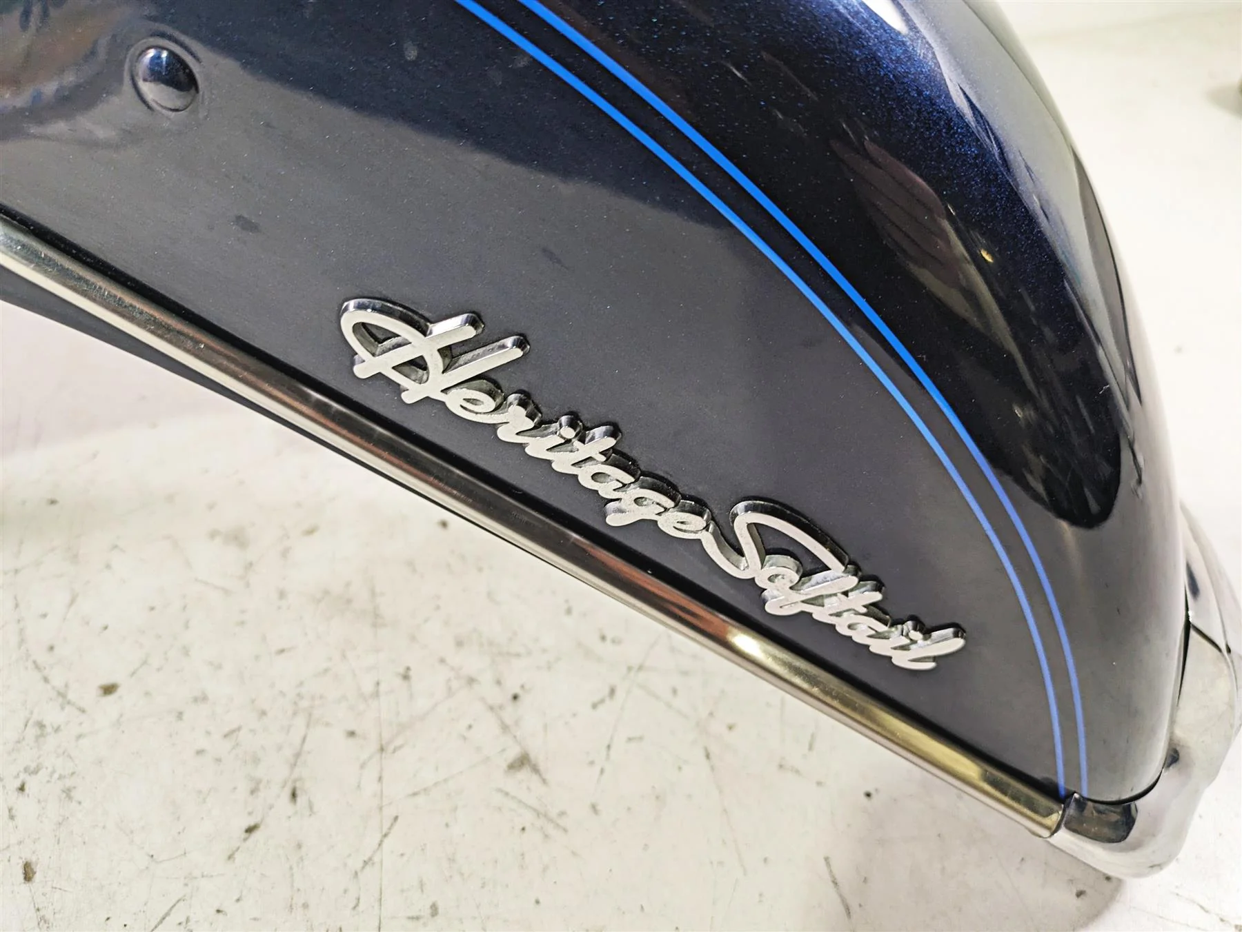 2002 Harley FLSTC Softail Heritage Front Fender -Dent 59129-86 59129-03 - Image 6
