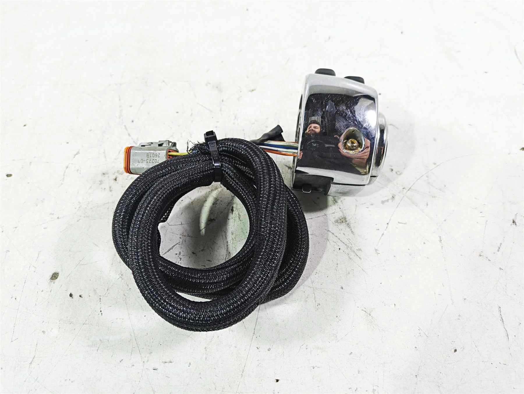 2002 Harley FLSTC Softail Heritage Left Chrome Hand Control Switch 71682-06A - Image 3