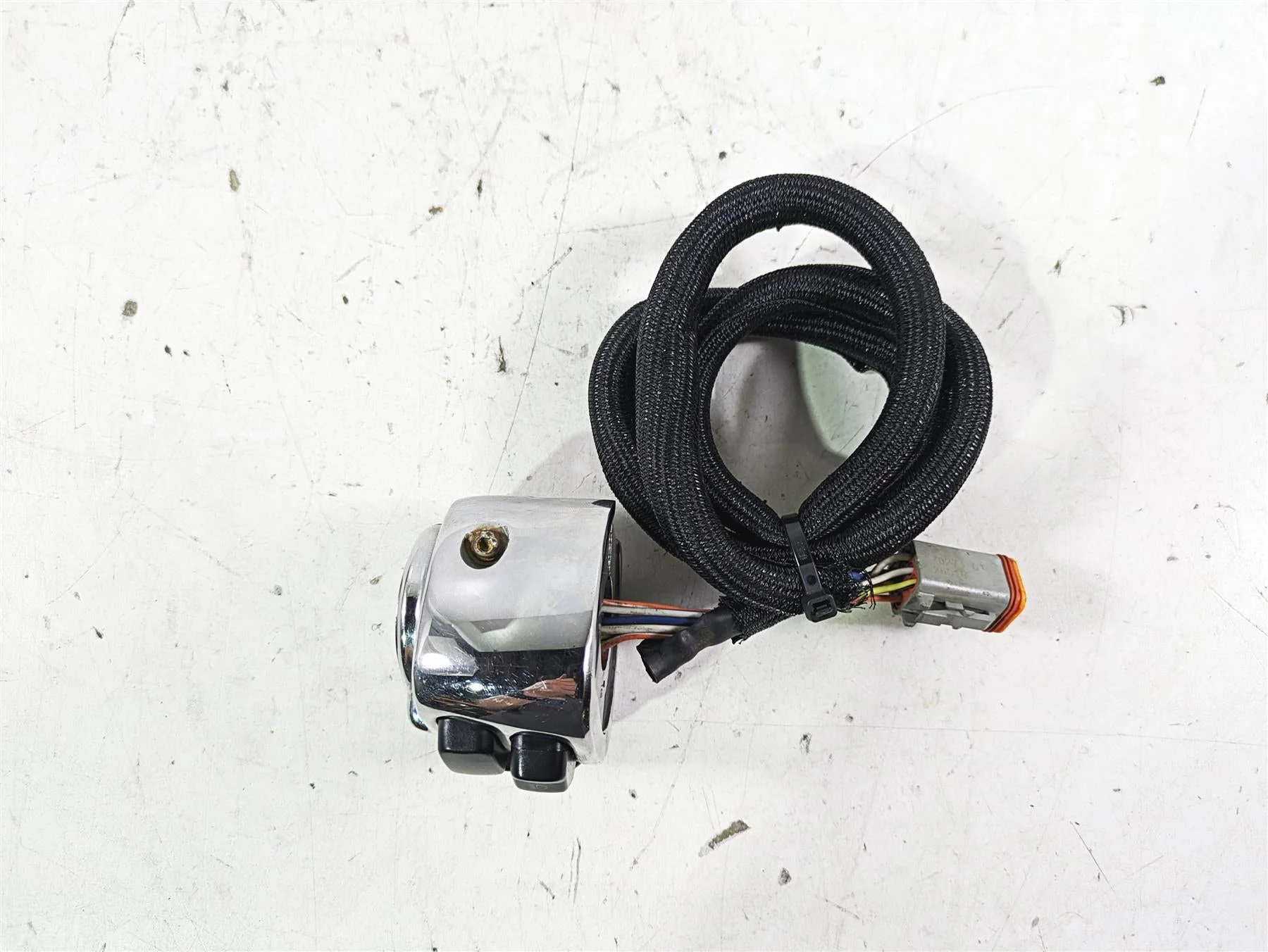 2002 Harley FLSTC Softail Heritage Left Chrome Hand Control Switch 71682-06A - Image 5