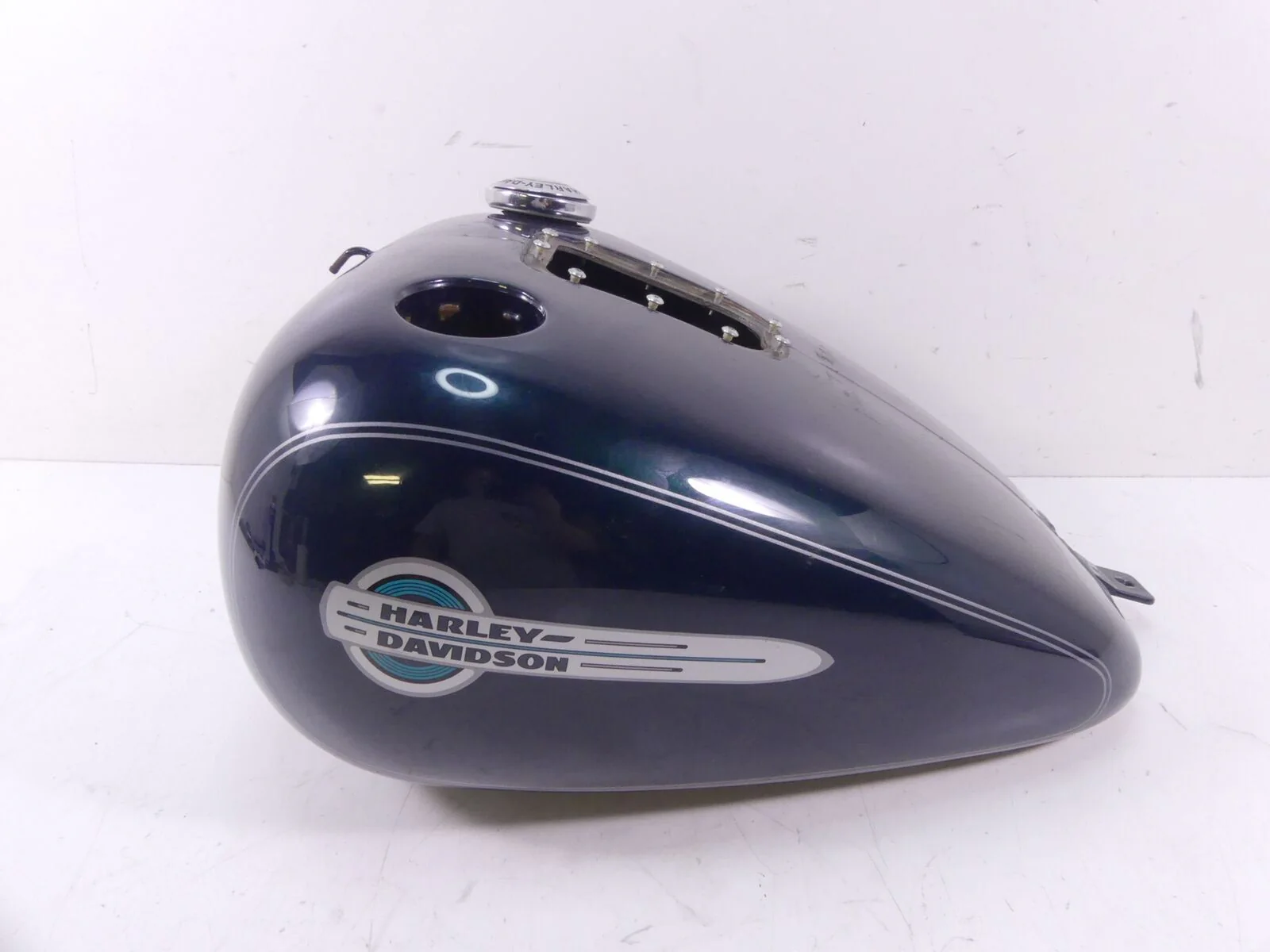 2002 Harley FLSTCI Softail Heritage Fuel Gas Petrol Tank Reservoir -Dent 61625-0 - Image 3
