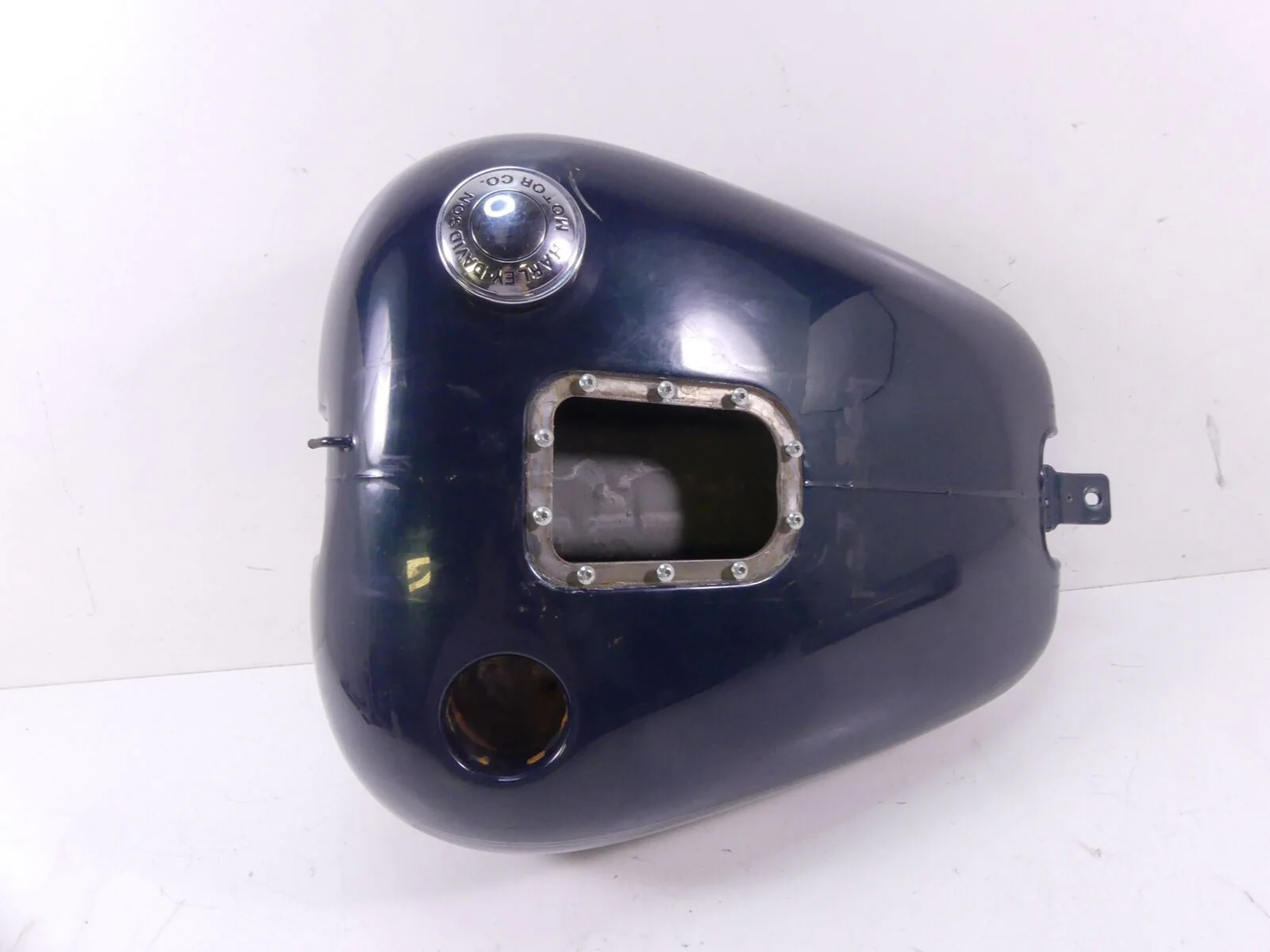 2002 Harley FLSTCI Softail Heritage Fuel Gas Petrol Tank Reservoir -Dent 61625-0 - Image 4