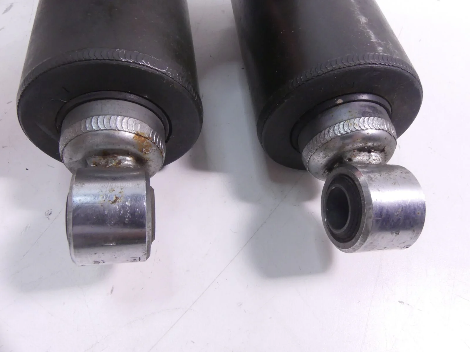 2002 Harley FLSTCI Softail Heritage Rear Showa Damper Shock Set 54508-00A - Image 7