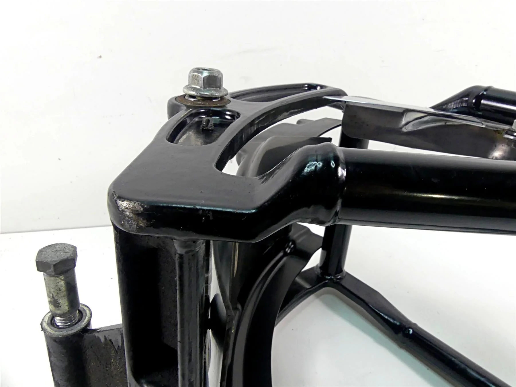 2002 Harley FLSTCI Softail Heritage Rear Swing Arm Swingarm 48746-07 - Image 10