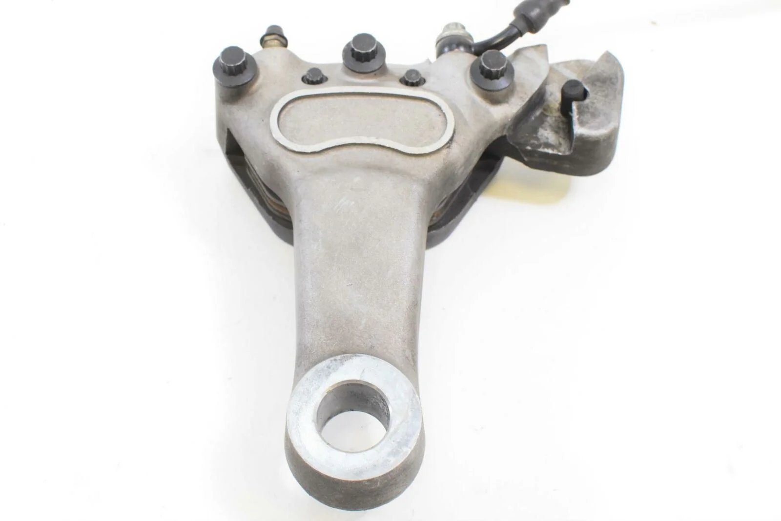 2002 Harley Touring FLHT Electra Glide Rear Brake Caliper & Bracket  44080-02C - Image 4