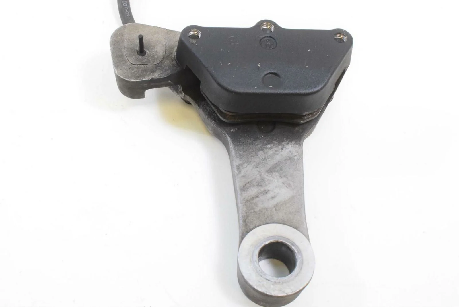 2002 Harley Touring FLHT Electra Glide Rear Brake Caliper & Bracket  44080-02C - Image 6