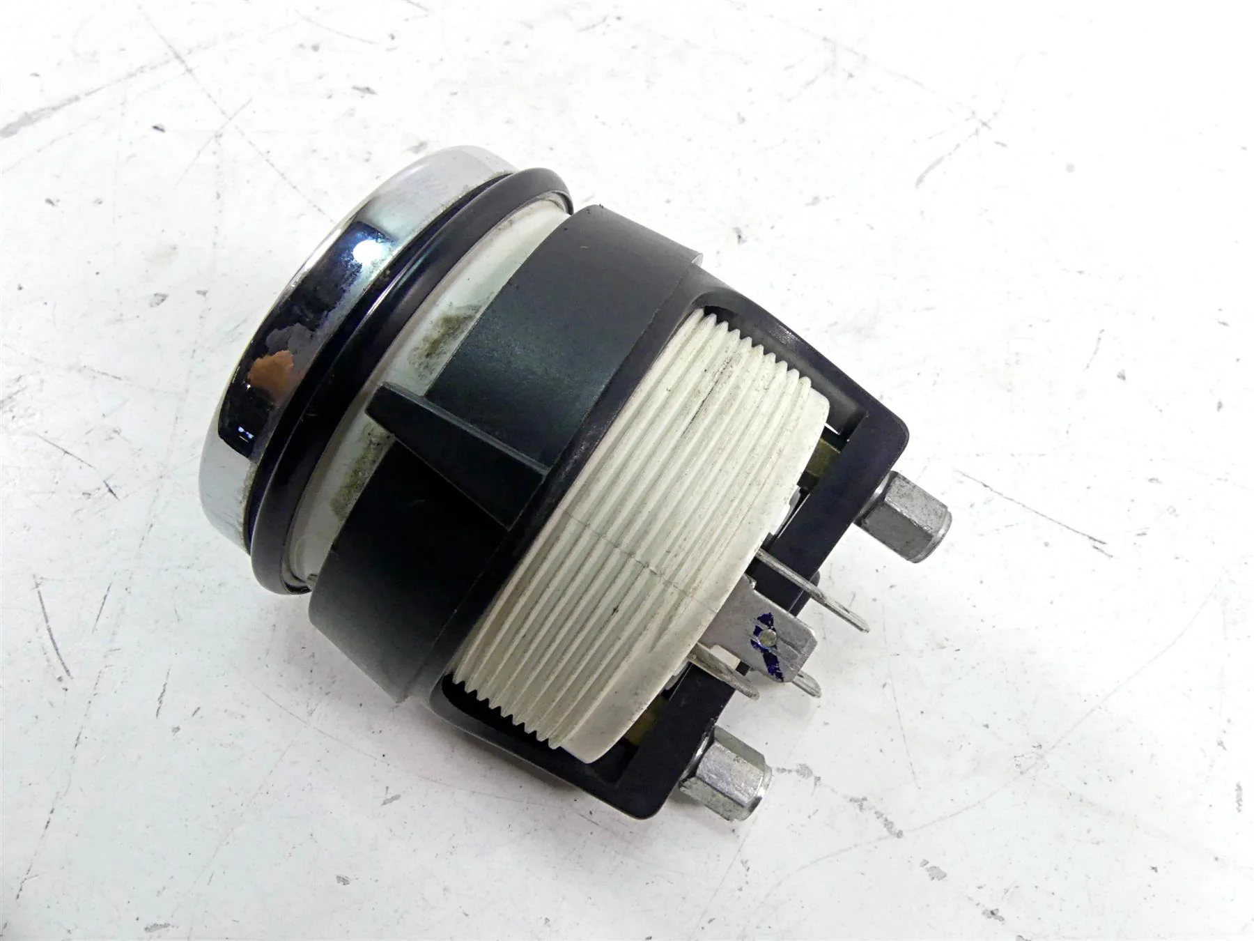2002 Harley Touring FLHTC Electra Glide Air Temperature Gauge 75109-96B - Image 12