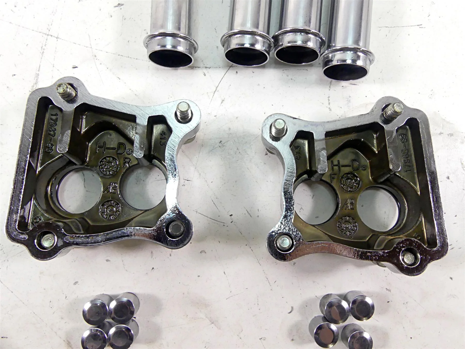 2002 Harley Touring FLHTC Electra Glide Pushrod And Lifter Cover Set 17965-99 - Image 8
