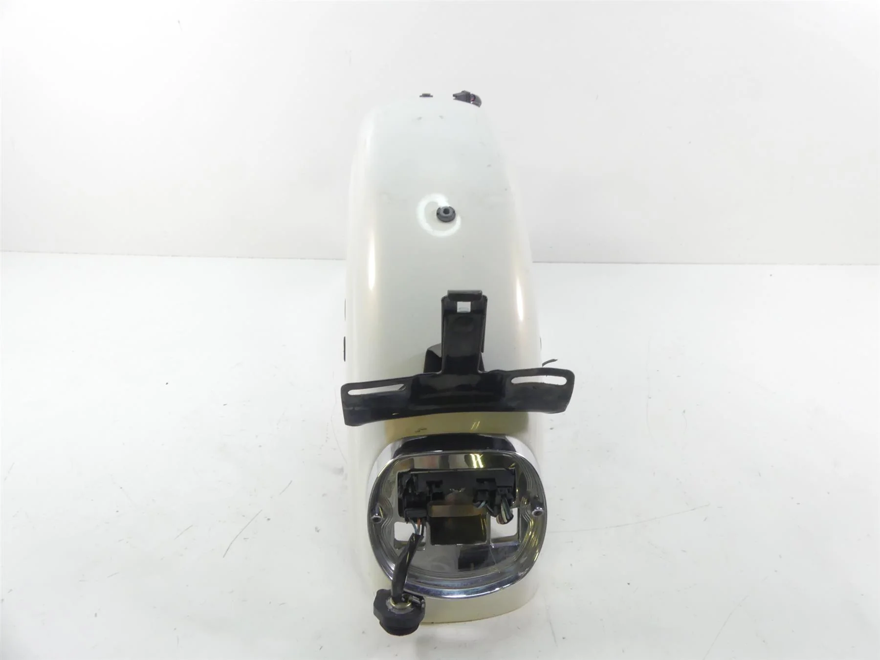 2002 Harley XL1200 Sportster Rear White Fender 59674-99 - Image 3