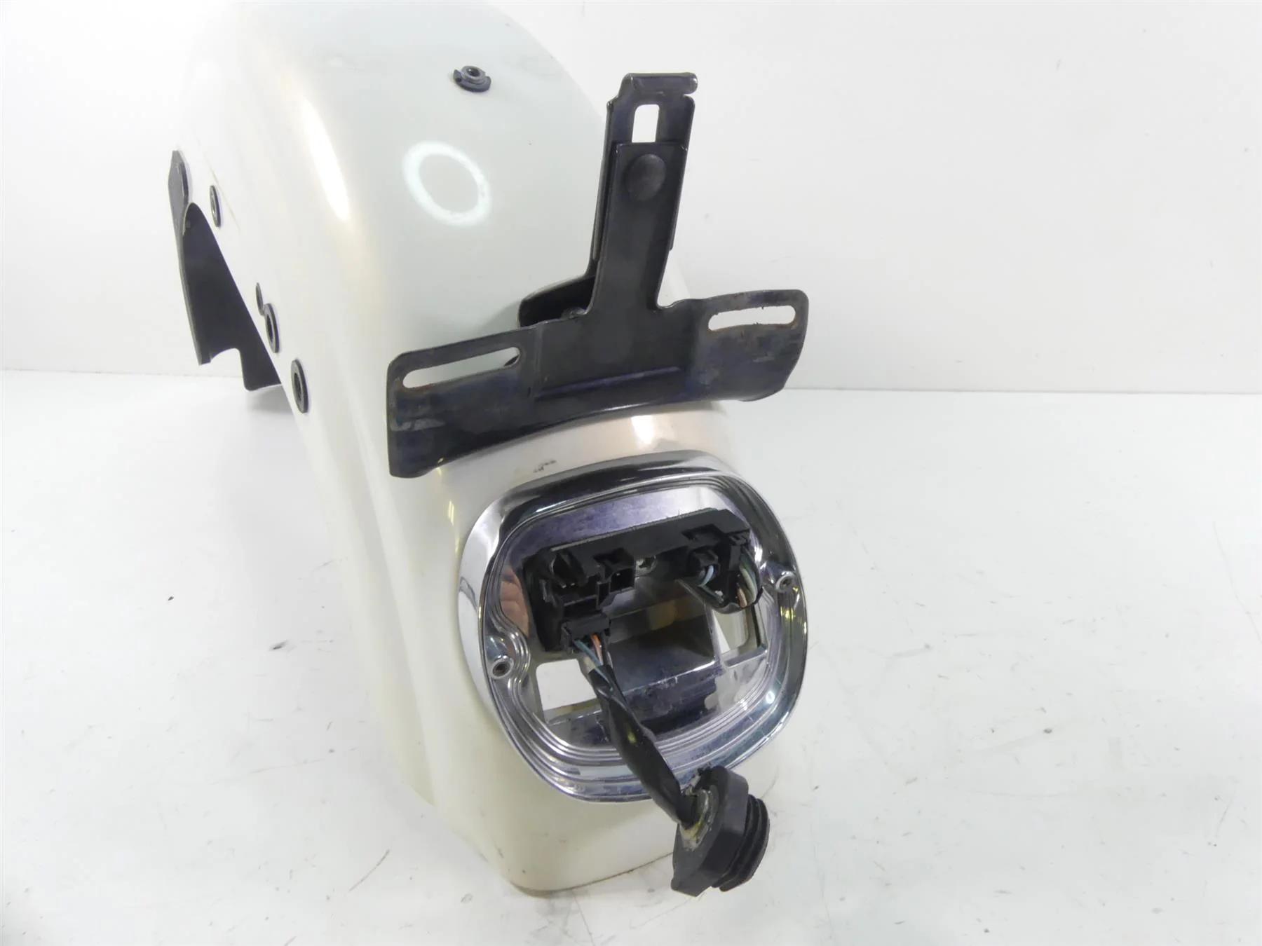 2002 Harley XL1200 Sportster Rear White Fender 59674-99 - Image 9