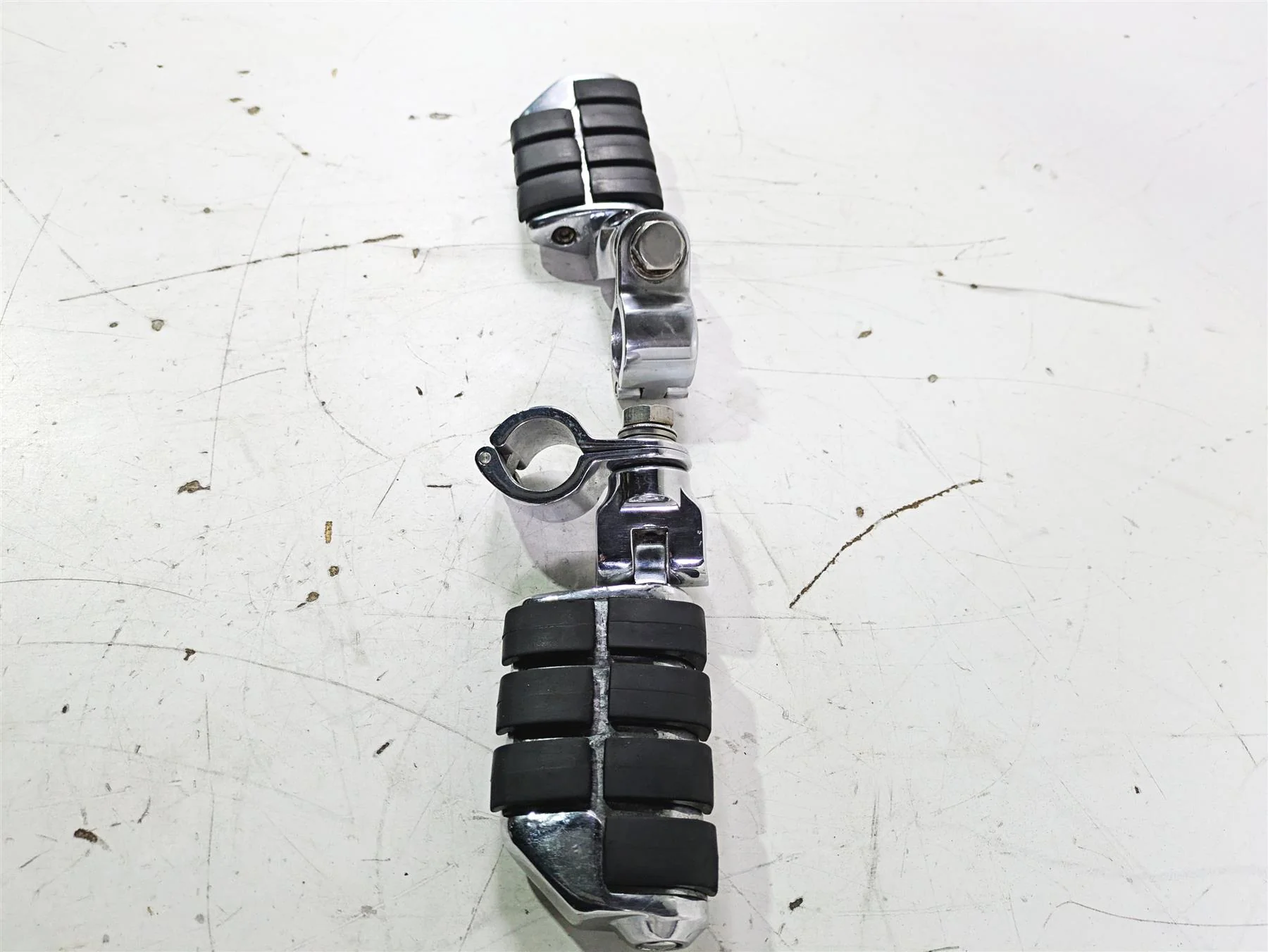2002 Honda GL1500 CD Valkyrie Deluxe Chrome Highway Foot Rest Peg Set - Image 12
