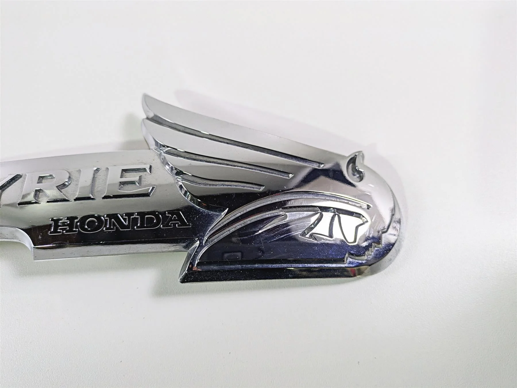 2002 Honda GL1500 CD Valkyrie Deluxe Left Right Tank Badge Emblem Set 1234567 - Image 5