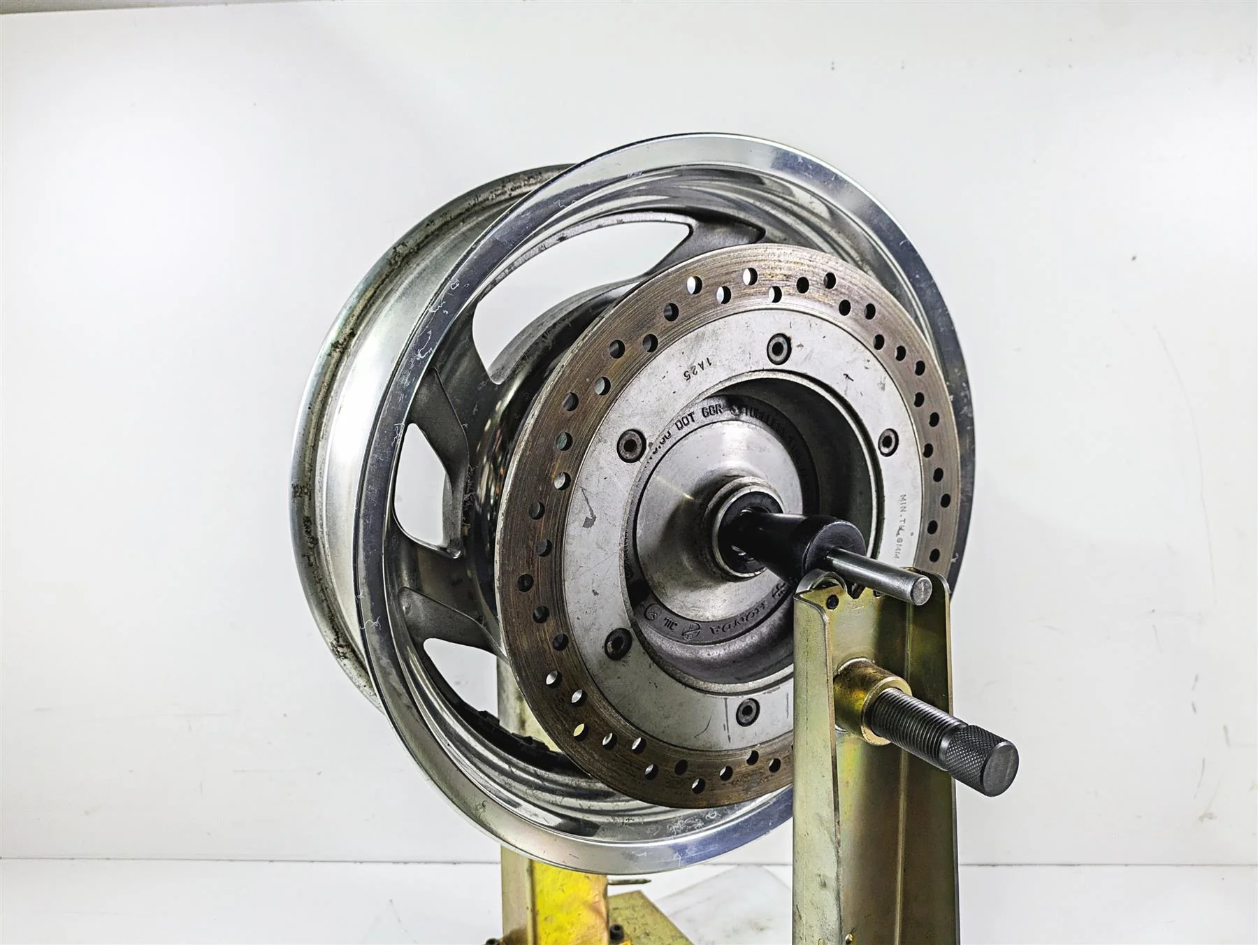 2002 Honda GL1500 CD Valkyrie Deluxe Rear Wheel Rim 16x5 42650-MZ0-B21 - Image 11