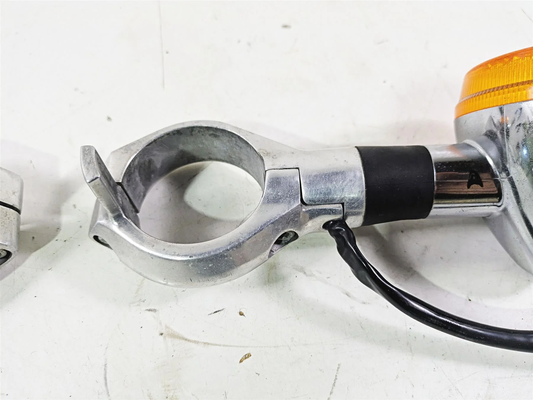2002 Honda V-Twin VTX1800 C Front Blinker Turn Signal Set 33400-MBH-672 - Image 10