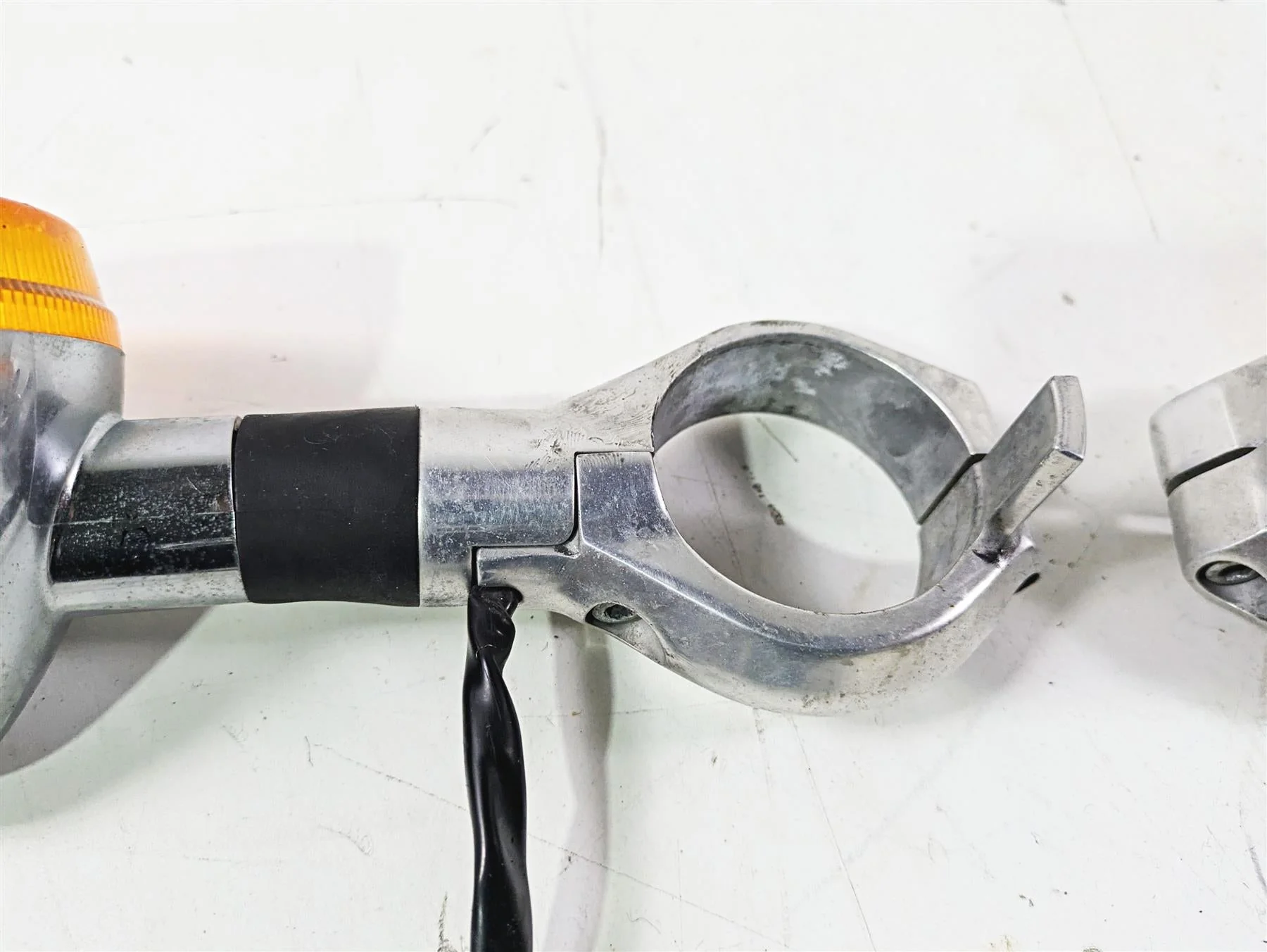 2002 Honda V-Twin VTX1800 C Front Blinker Turn Signal Set 33400-MBH-672 - Image 11