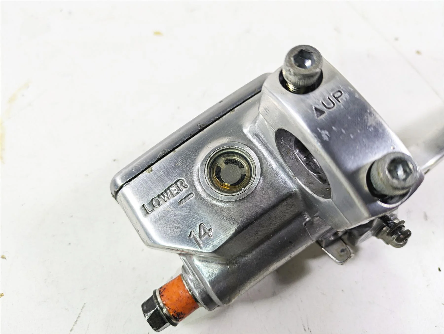 2002 Honda V-Twin VTX1800 C Front Brake Master Cylinder 45510-MZ0-A41 - Image 5