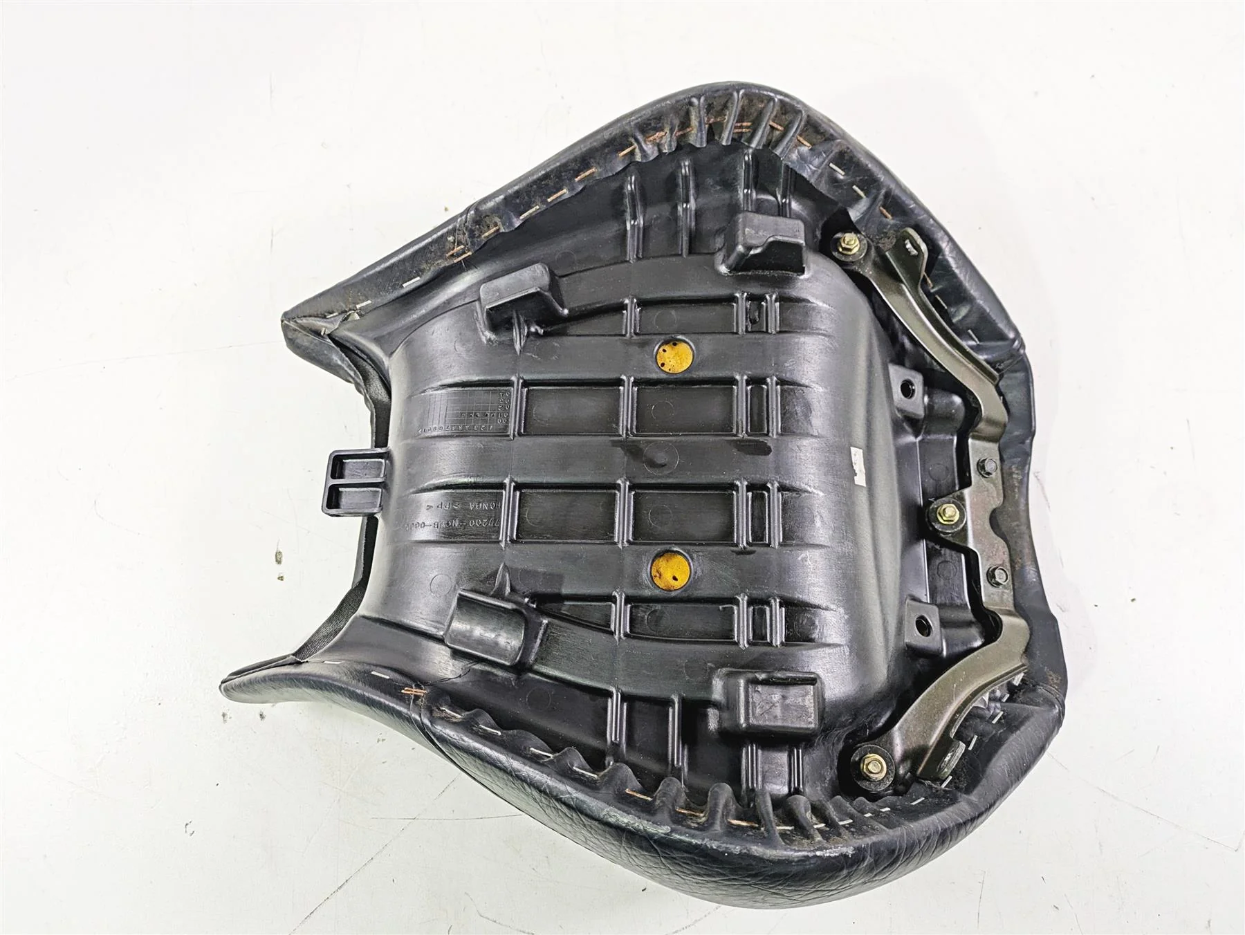2002 Honda V-Twin VTX1800 C Front Rider Seat Saddle 77200-MCH-000 - Image 8