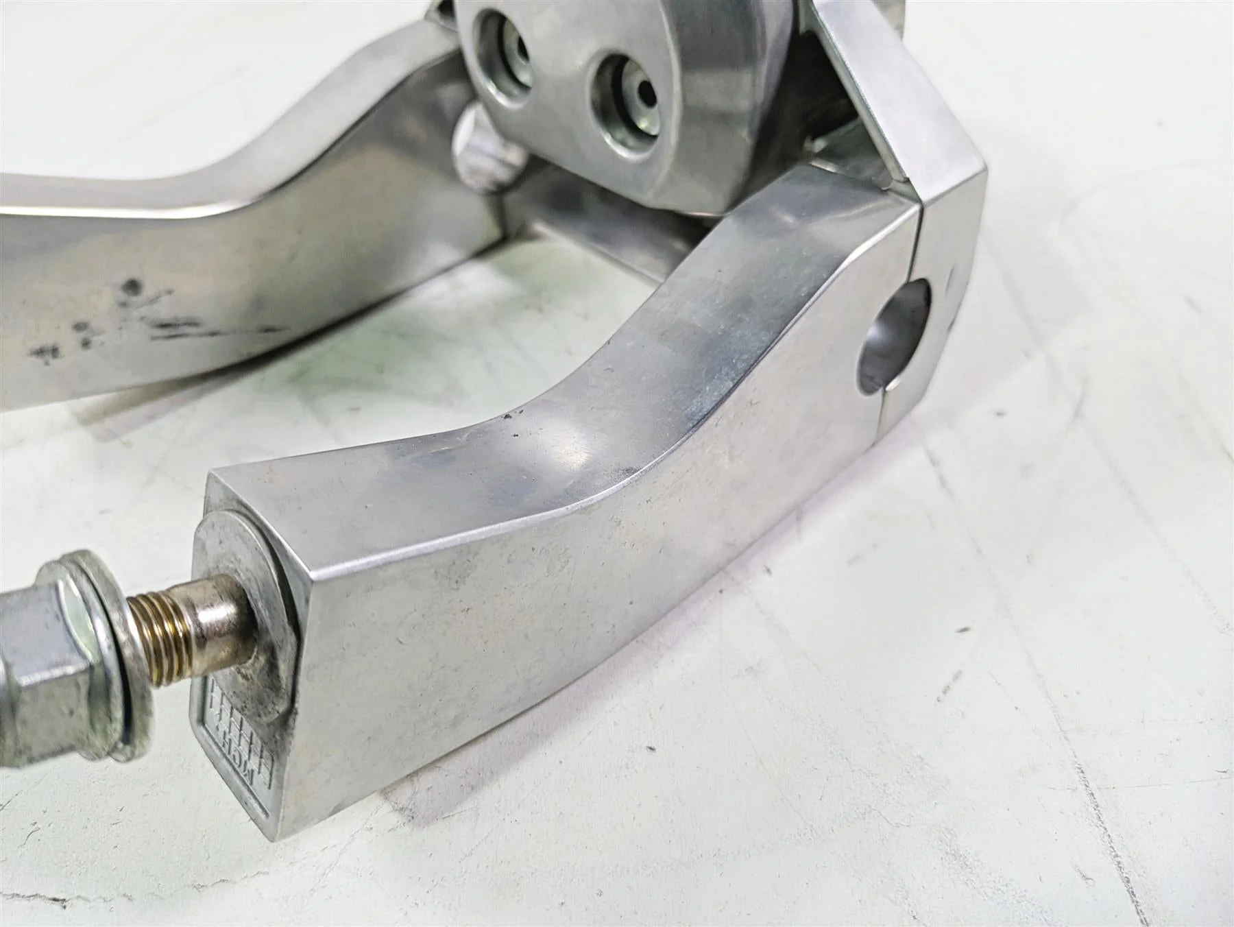 2002 Honda V-Twin VTX1800 C Handlebar Riser Holder Speedo Mount 53231-MCH-000 - Image 10