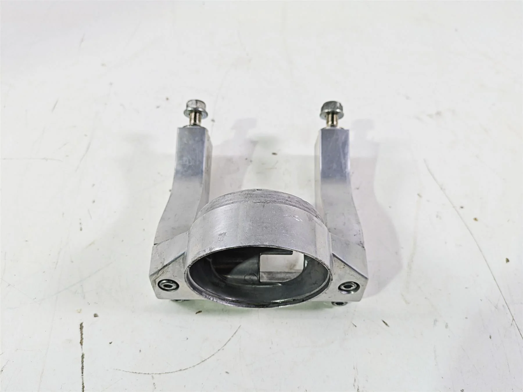 2002 Honda V-Twin VTX1800 C Handlebar Riser Speedo Holder Set 53231-MCH-000