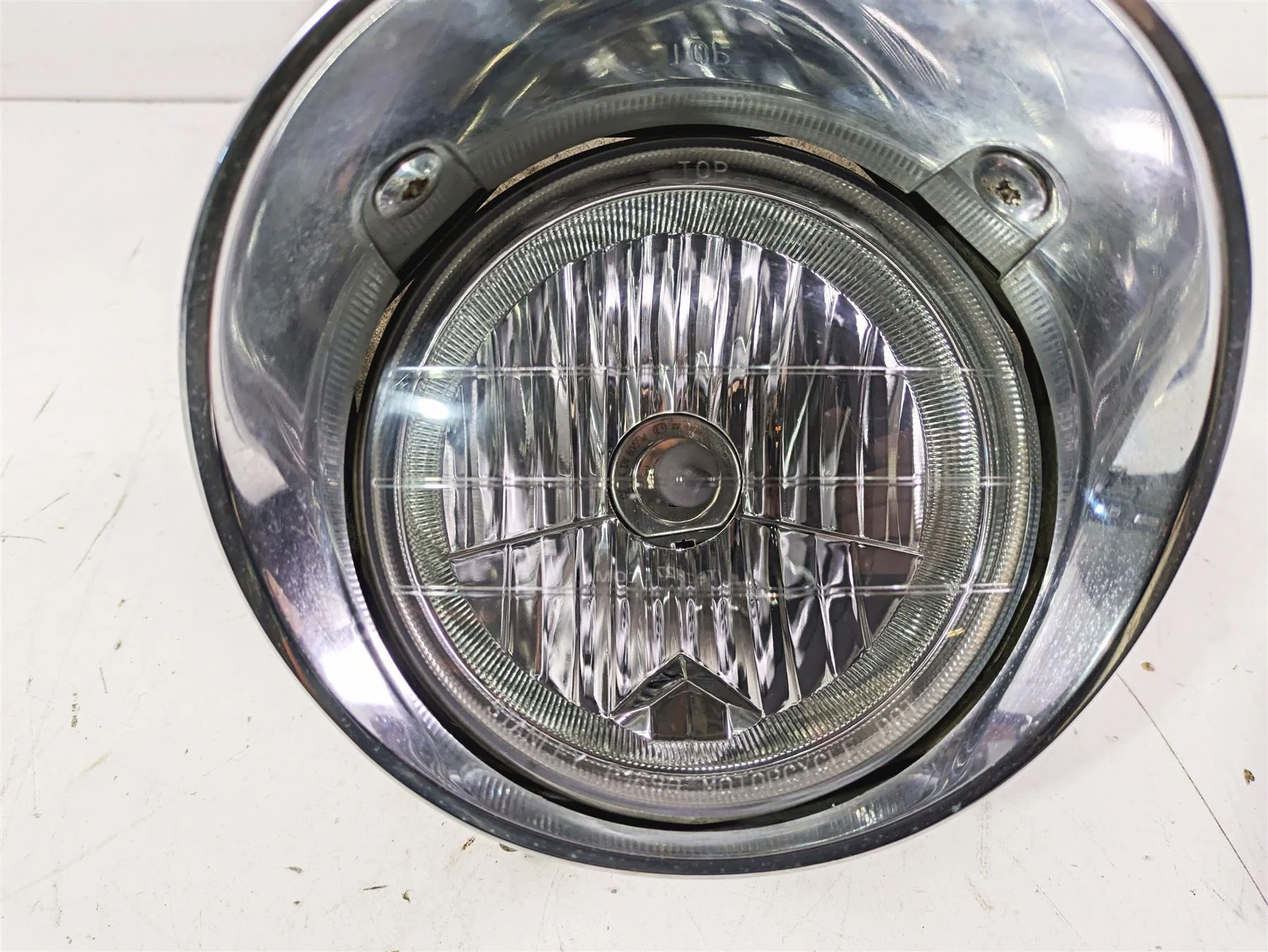 2002 Honda V-Twin VTX1800 C Headlight & Housing Set 33120-MCH-671 61301-MCH-670 - Image 7